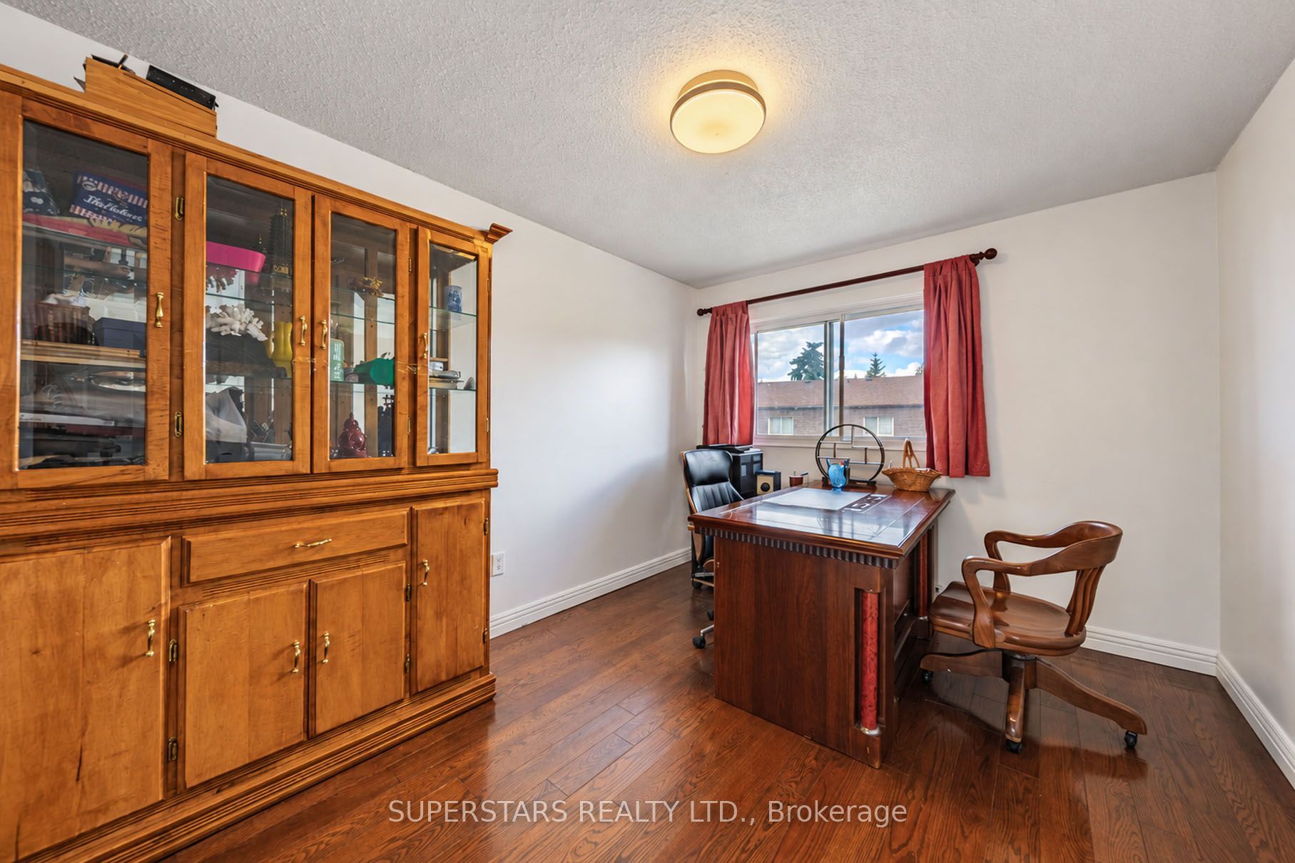 29 Jenny Wrenway Property Photo 11
