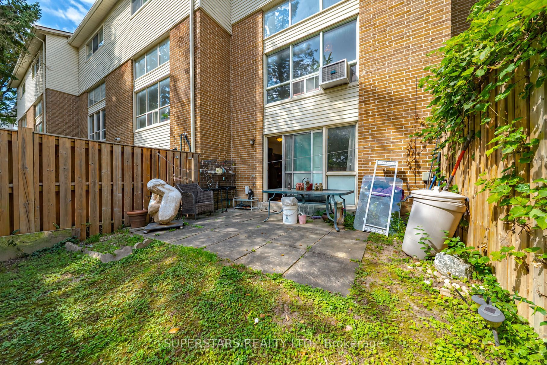 29 Jenny Wrenway Property Photo 33