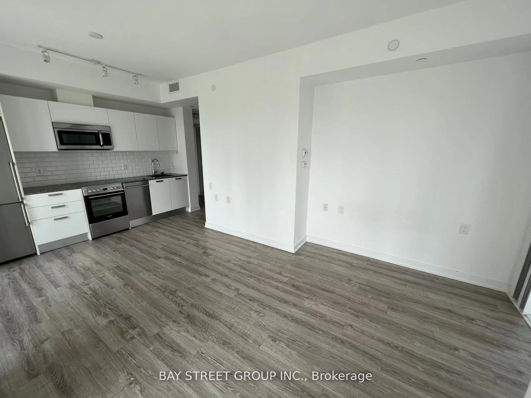42 Charles Street 1704 Property Photo 2