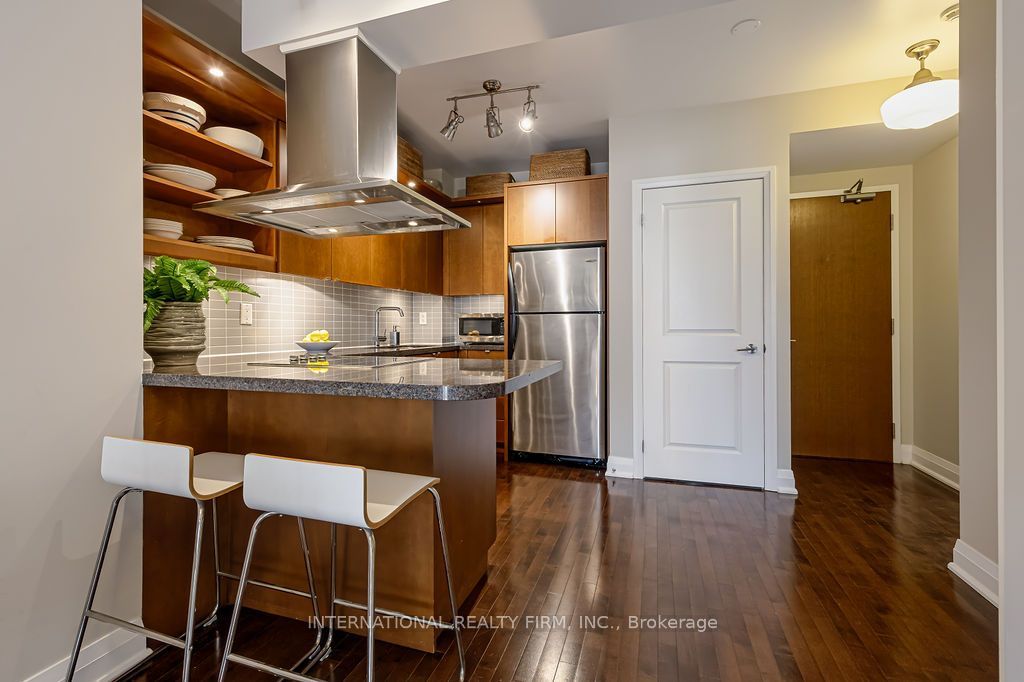 1430 Yonge Street 204 Property Photo 9