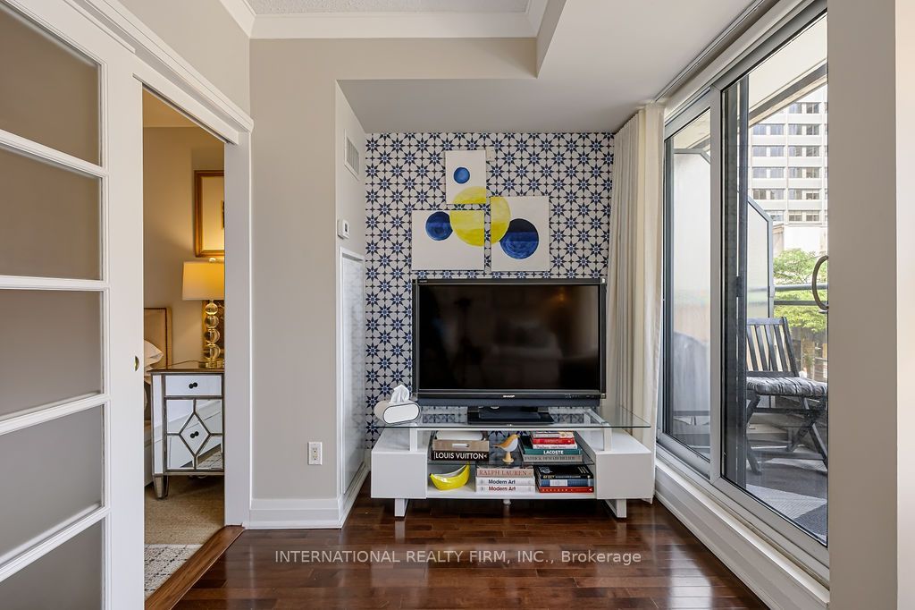 1430 Yonge Street 204 Property Photo 19