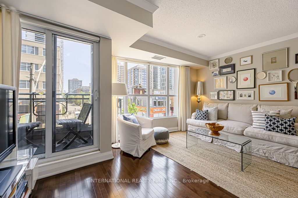 1430 Yonge Street 204 Property Photo 23
