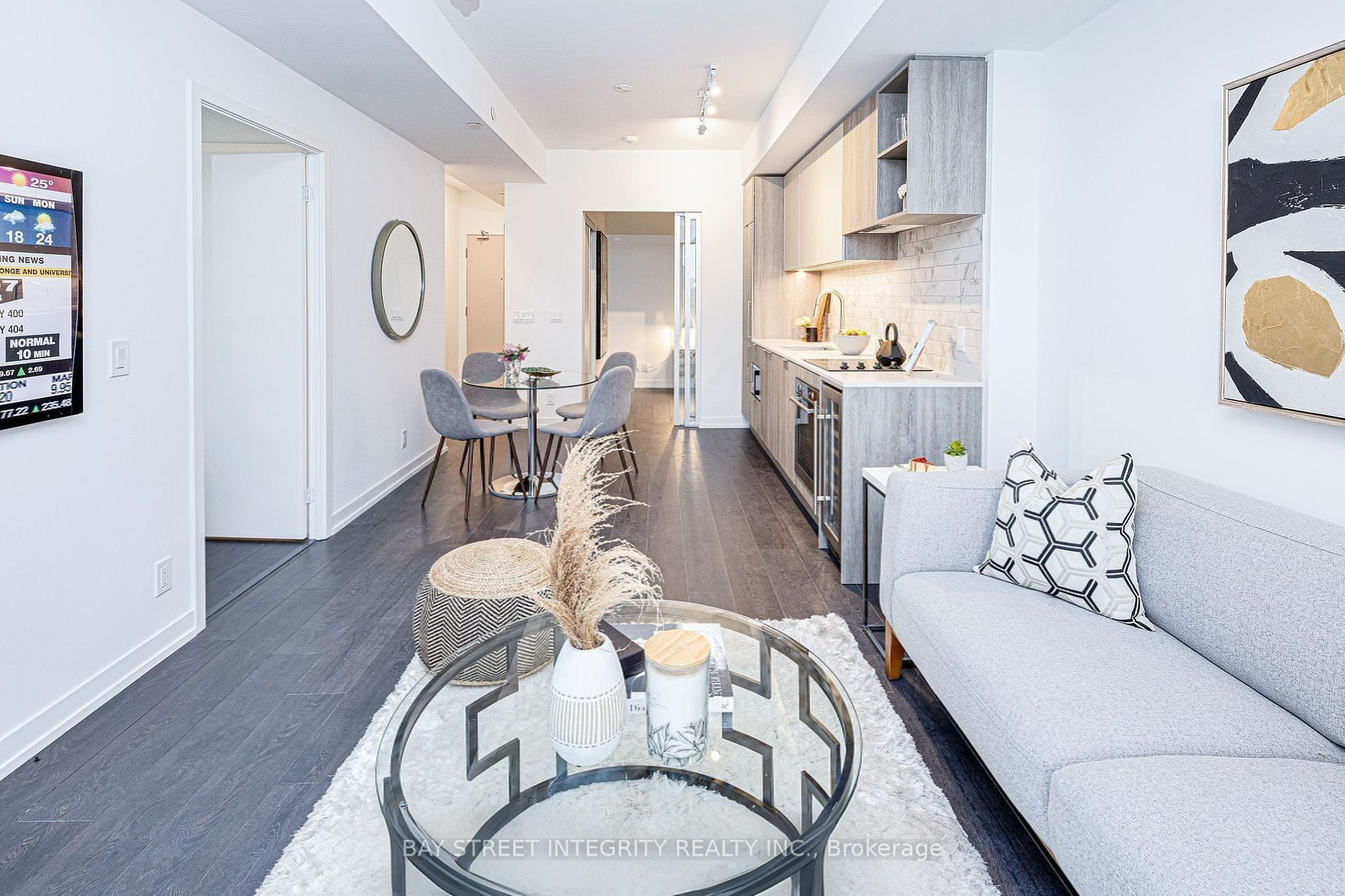 2020 Bathurst Street 1718 Property Photo 5