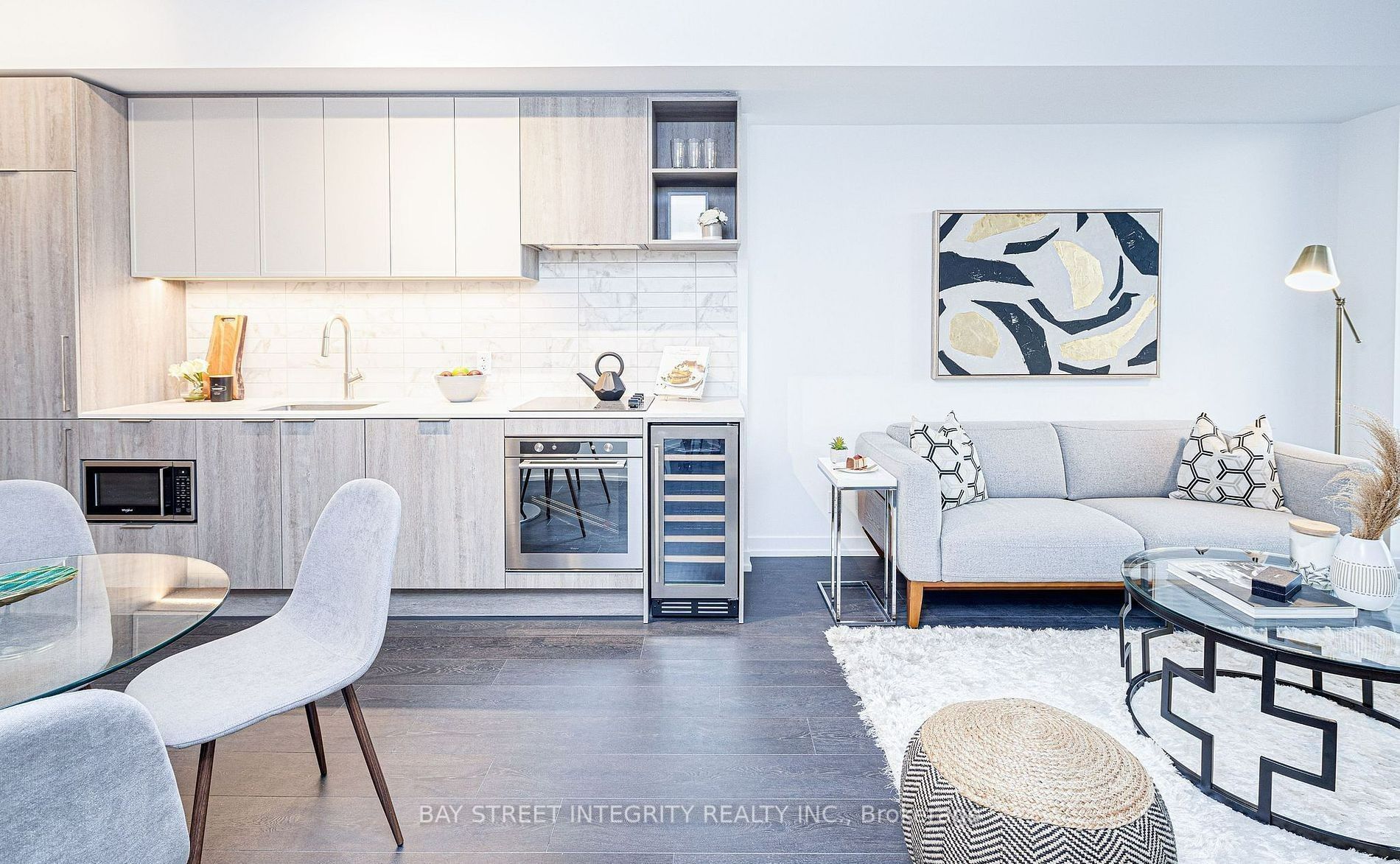 2020 Bathurst Street 1718 Property Photo 7
