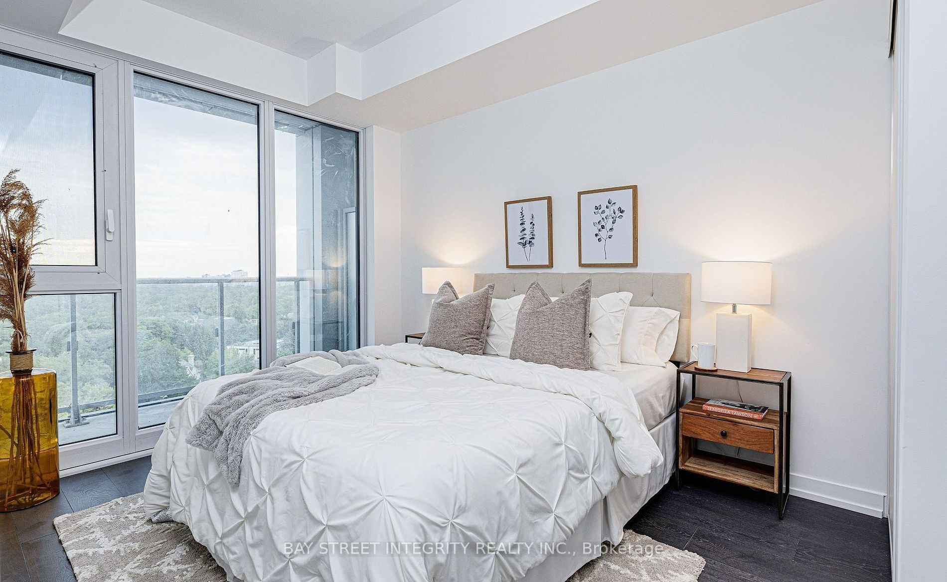 2020 Bathurst Street 1718 Property Photo 11