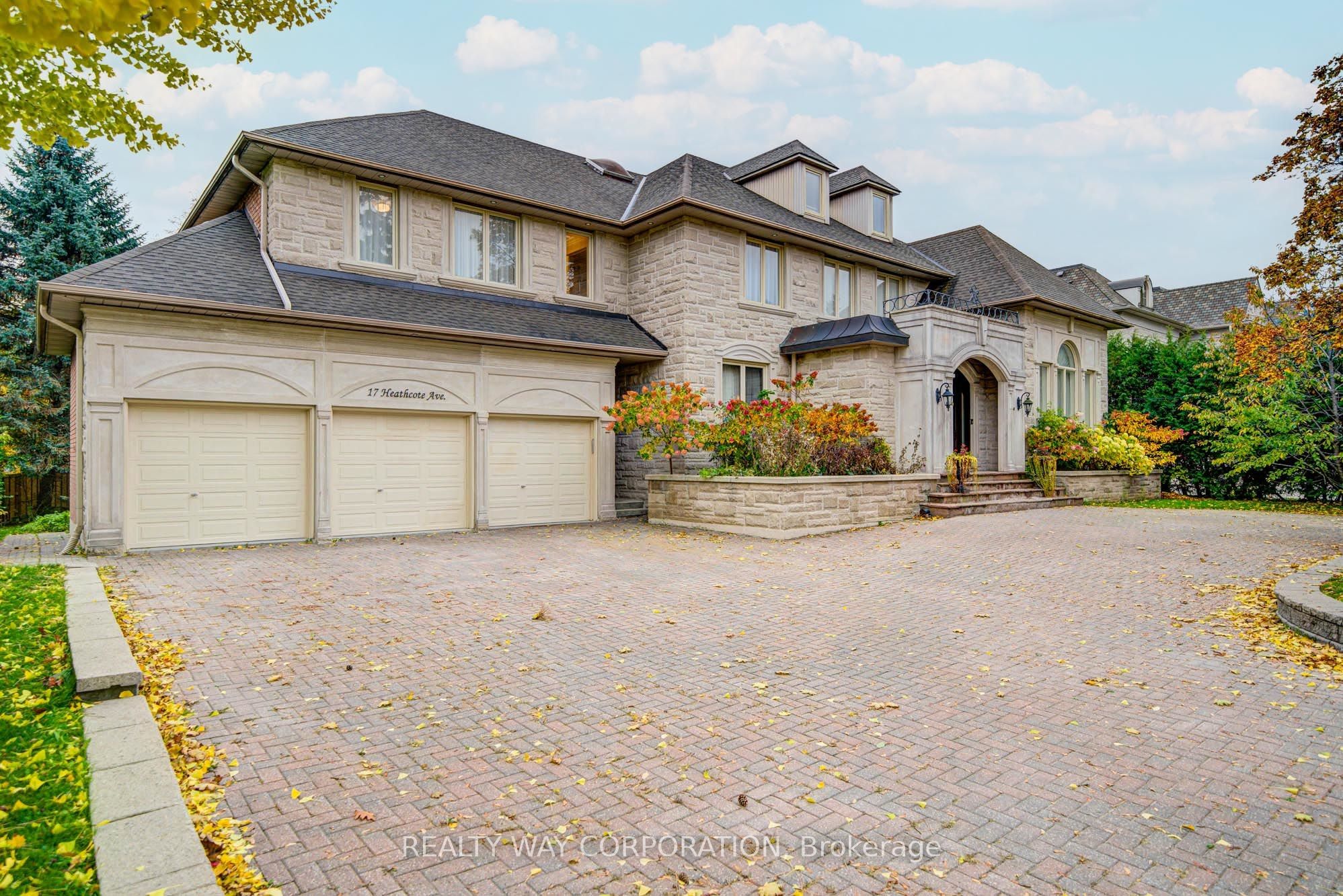 17 Heathcote Avenue