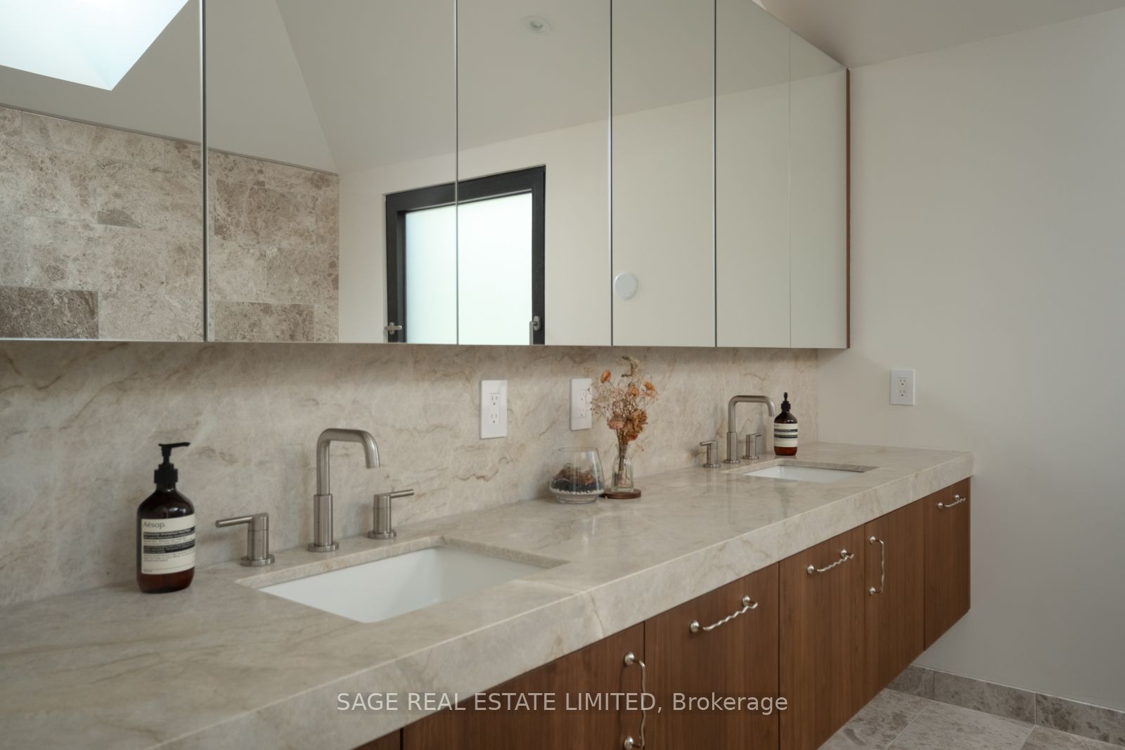 47 Delaware Avenue Property Photo 34