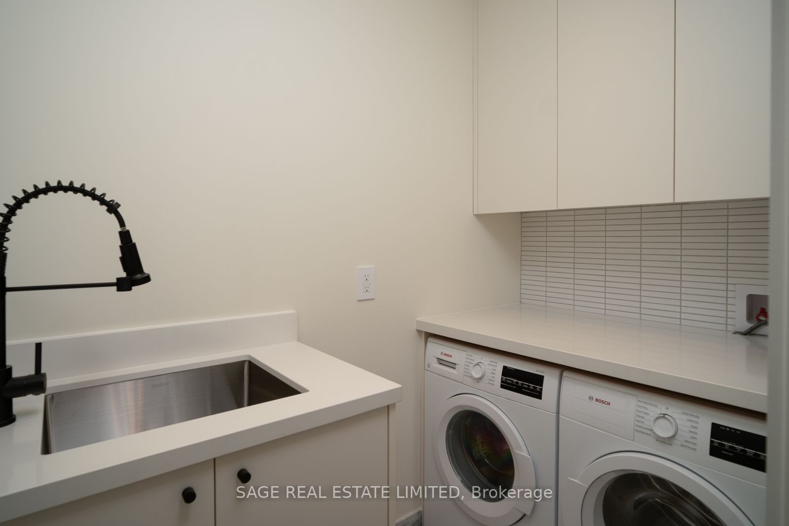 47 Delaware Avenue Property Photo 44
