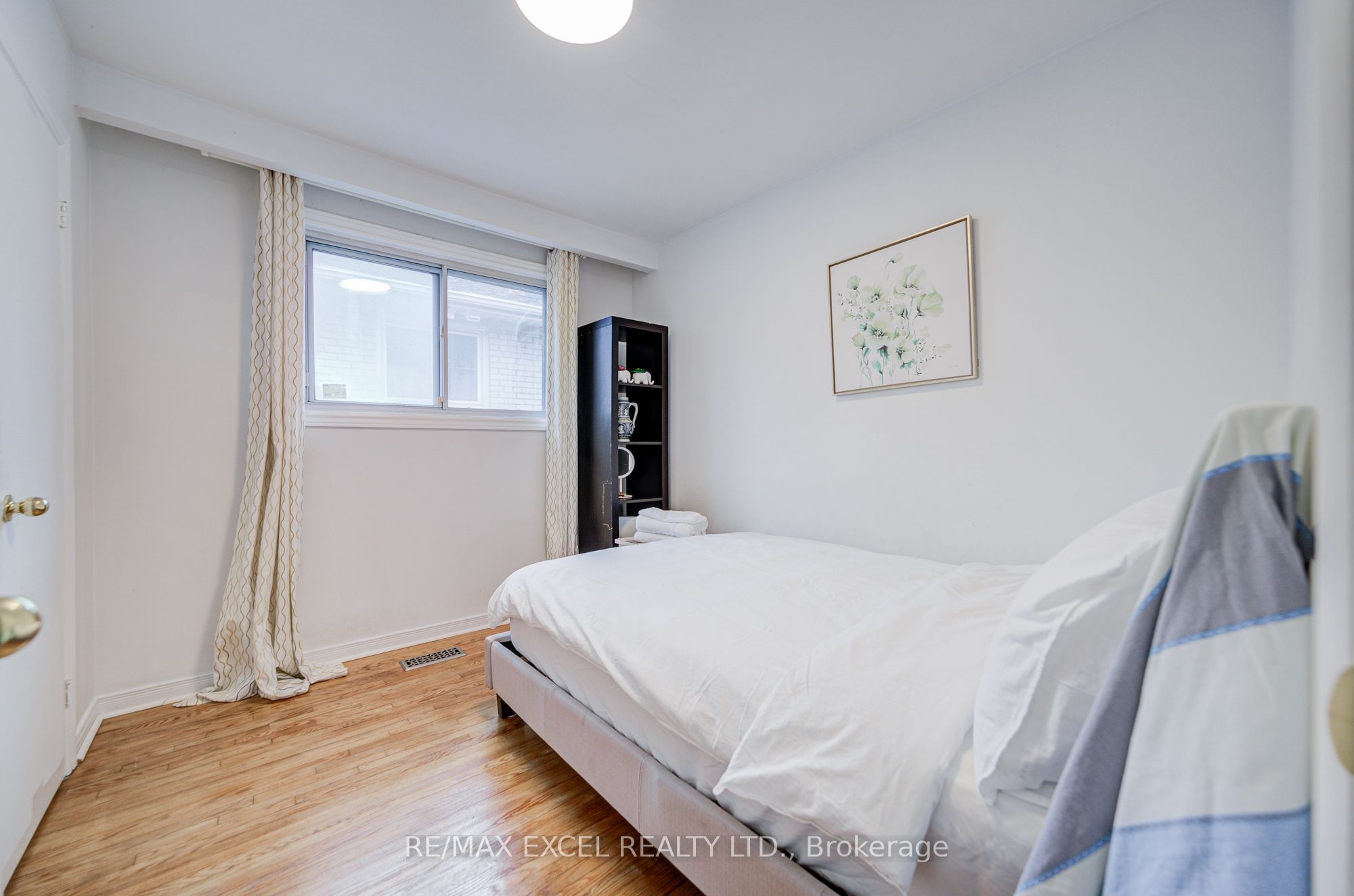 155 Edmonton Drive Property Photo 19