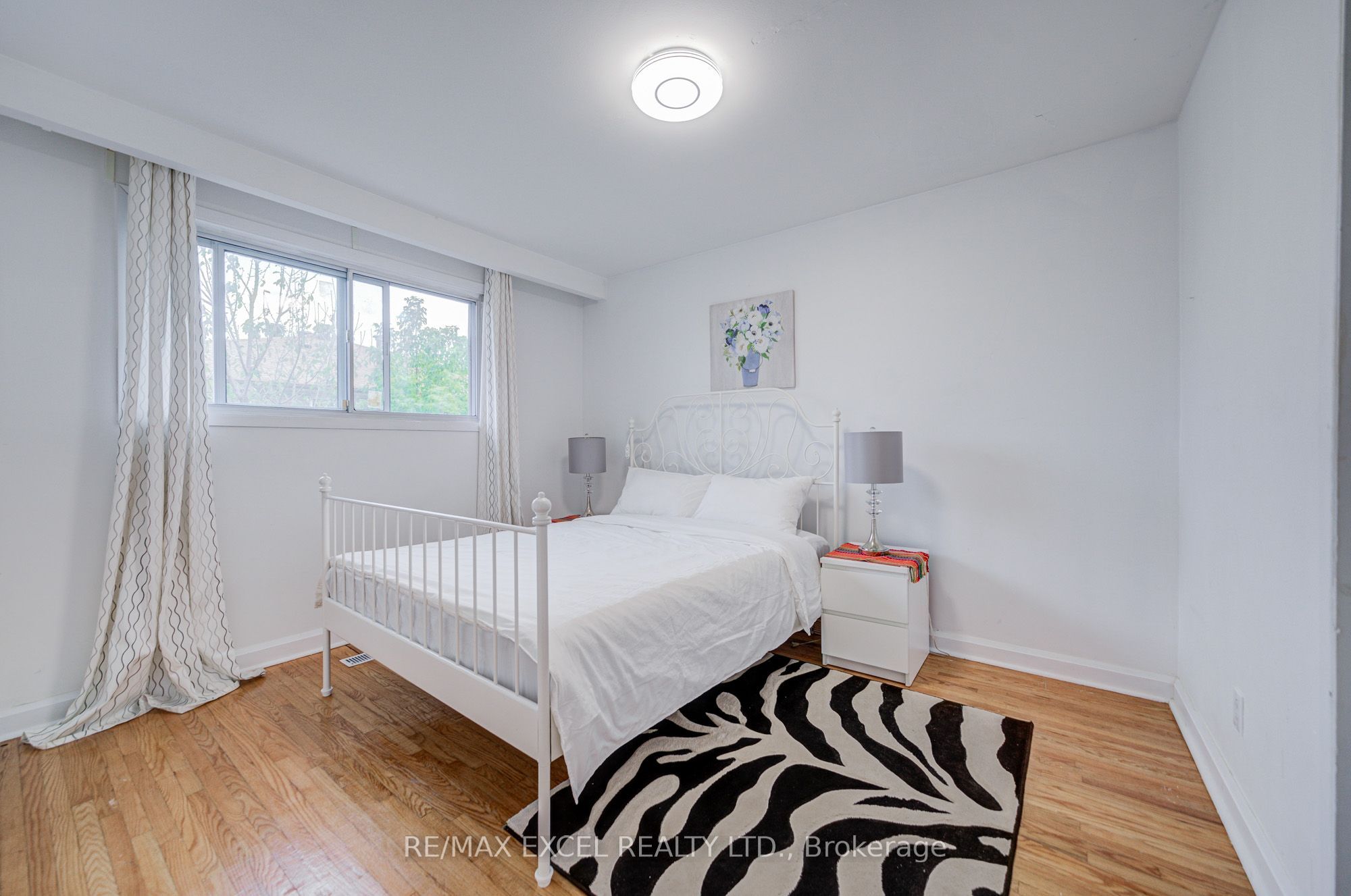 155 Edmonton Drive Property Photo 22