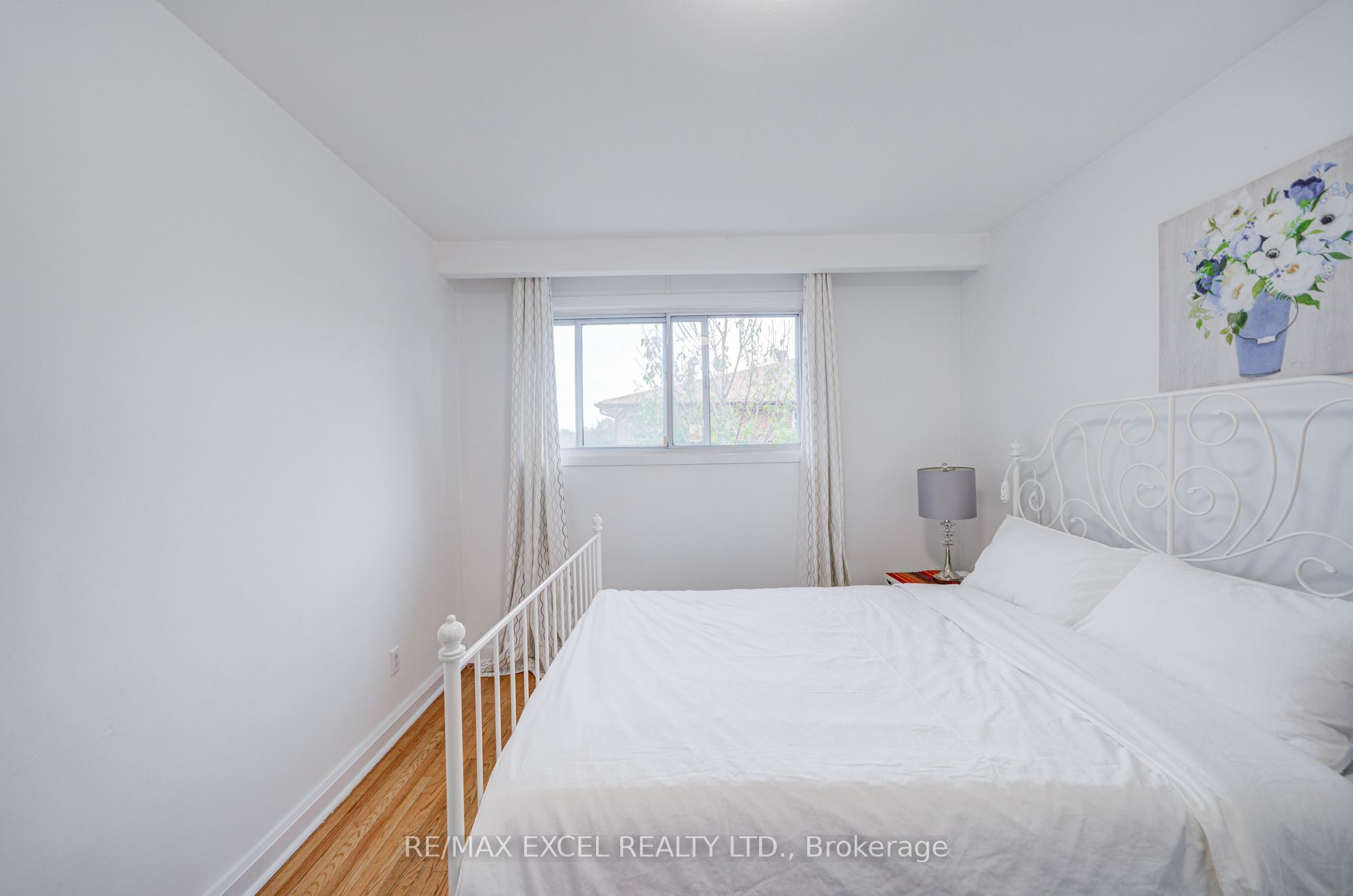 155 Edmonton Drive Property Photo 25