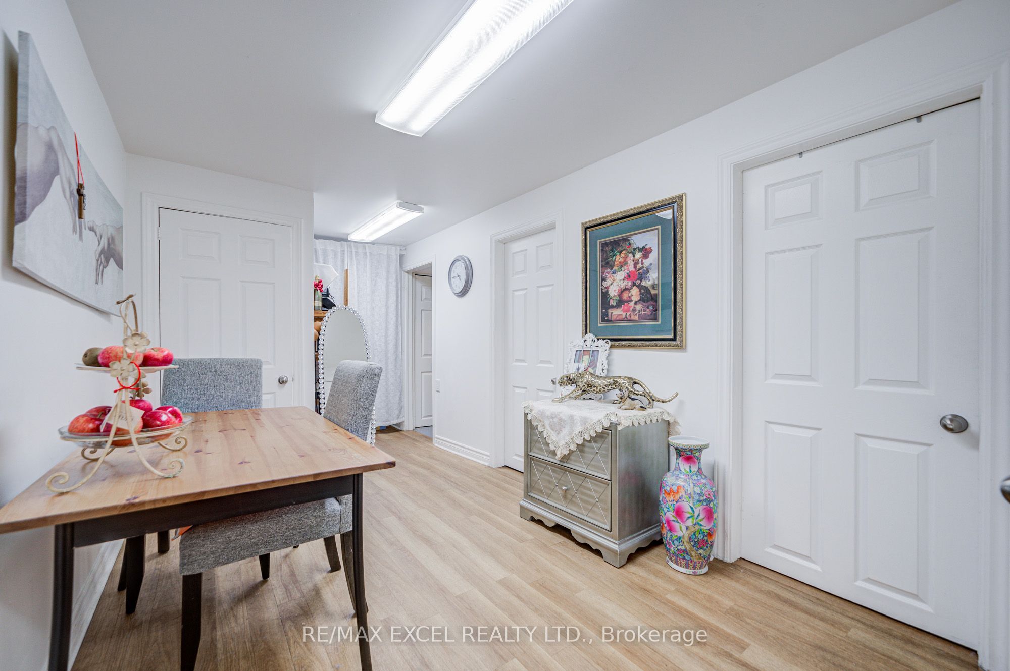 155 Edmonton Drive Property Photo 36
