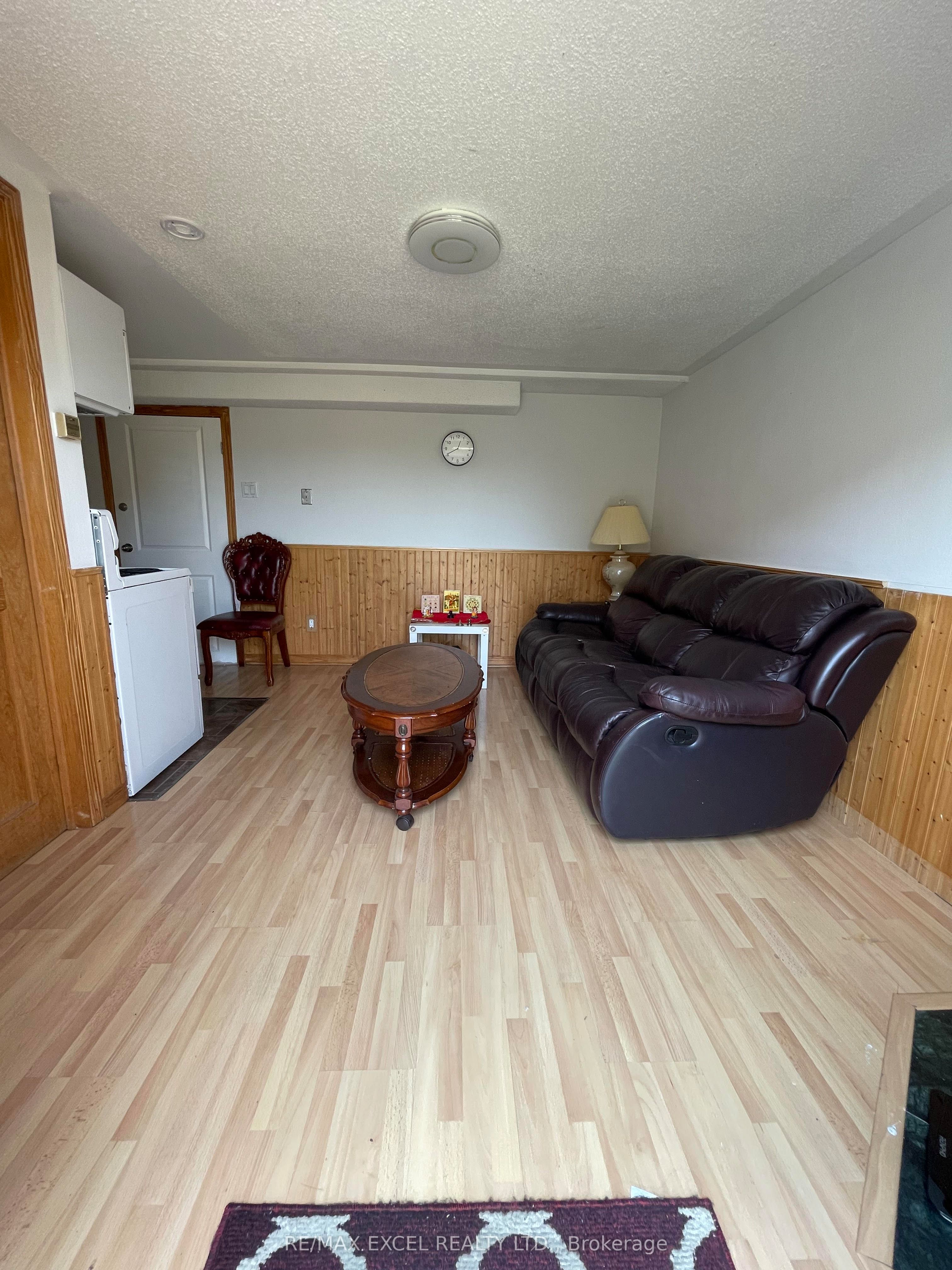 155 Edmonton Drive Property Photo 45