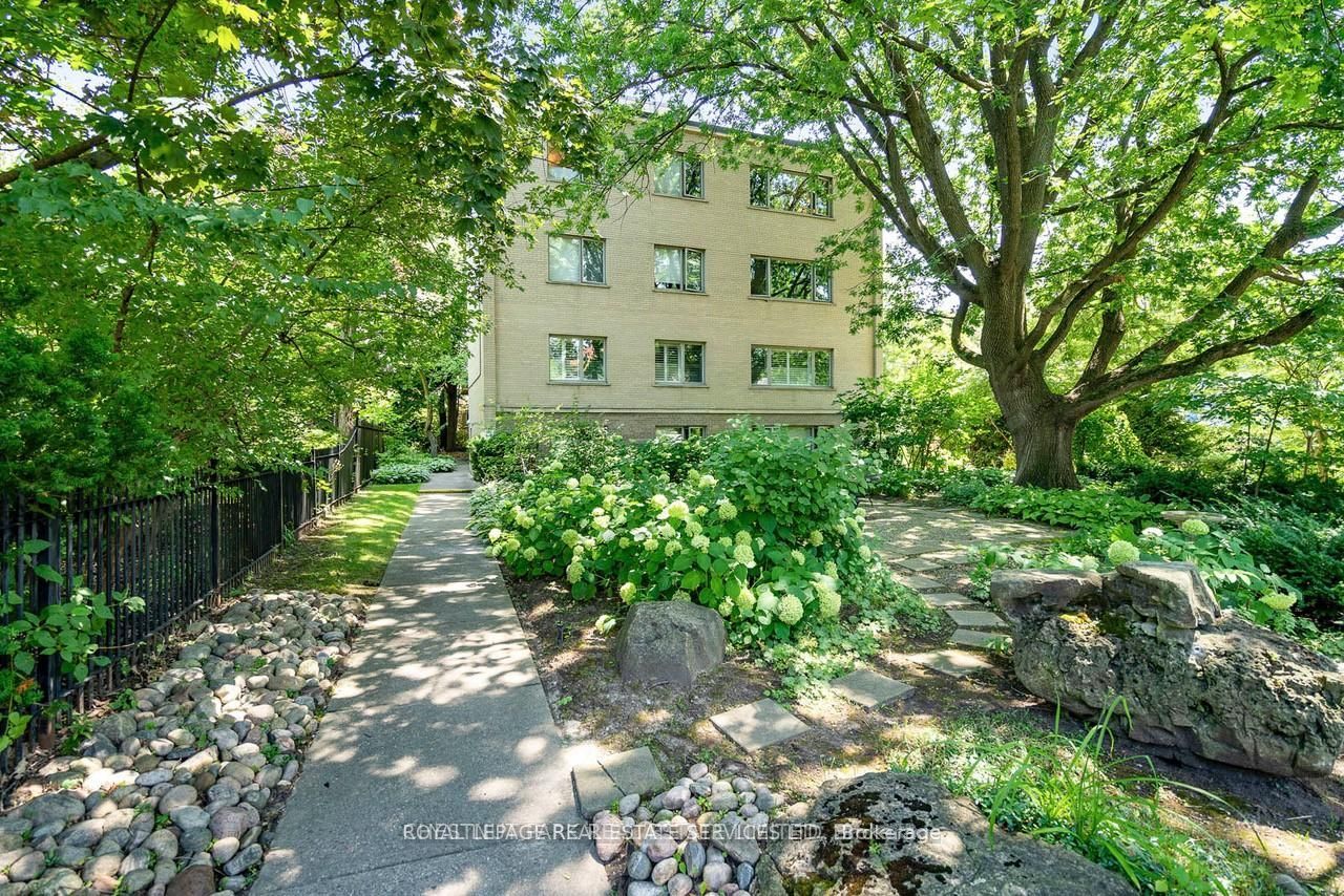 31 Rosedale Road 103 Property Photo 1