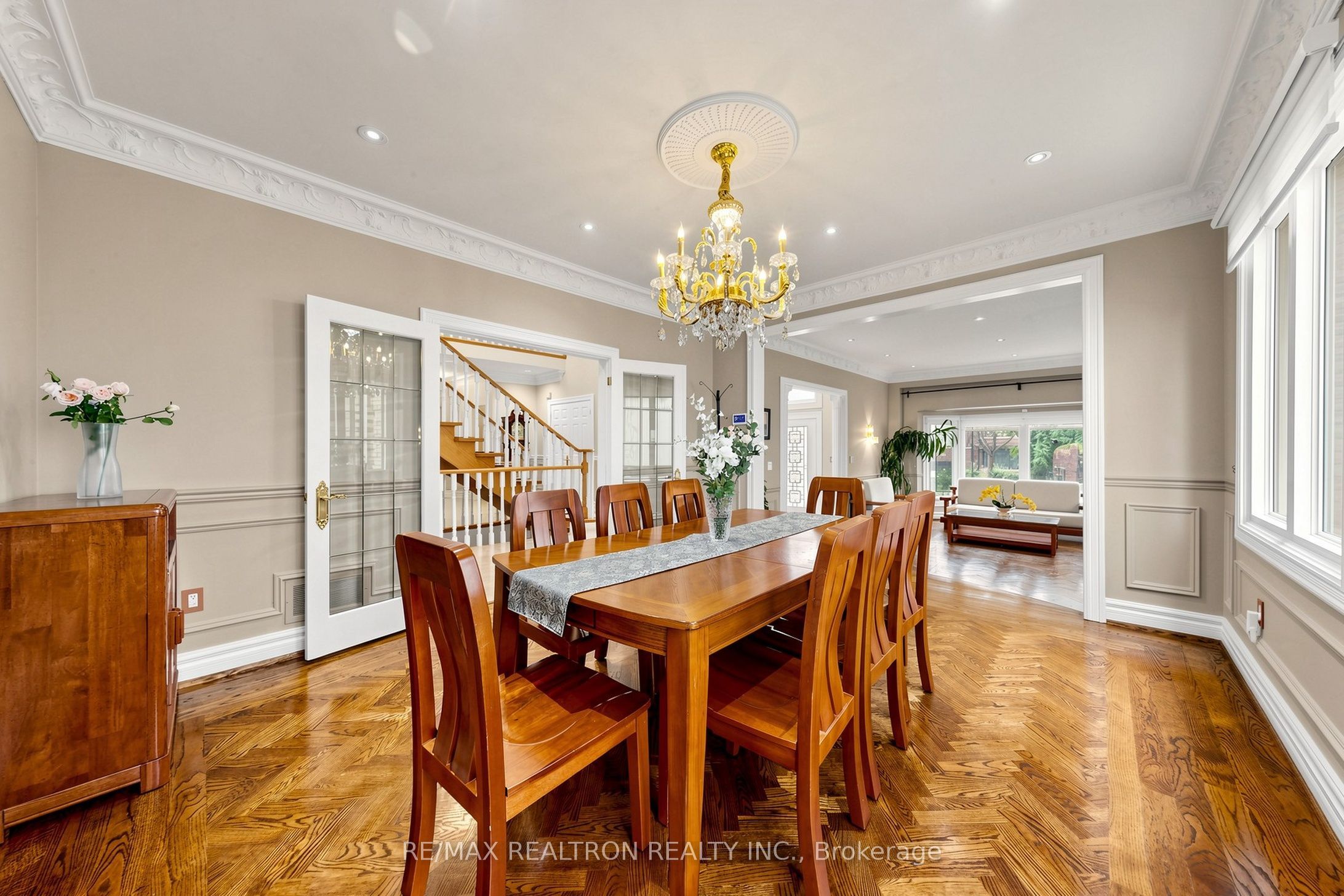 176 Elmwood Avenue Property Photo 10
