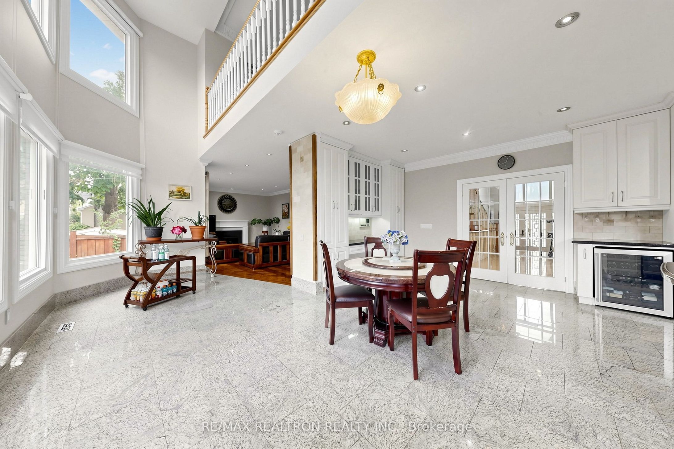 176 Elmwood Avenue Property Photo 19