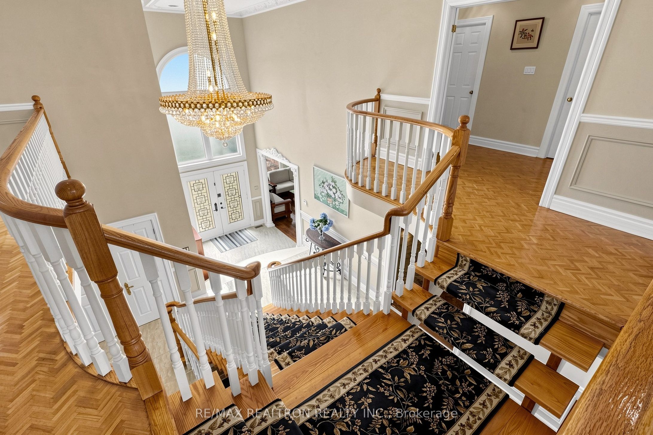 176 Elmwood Avenue Property Photo 23