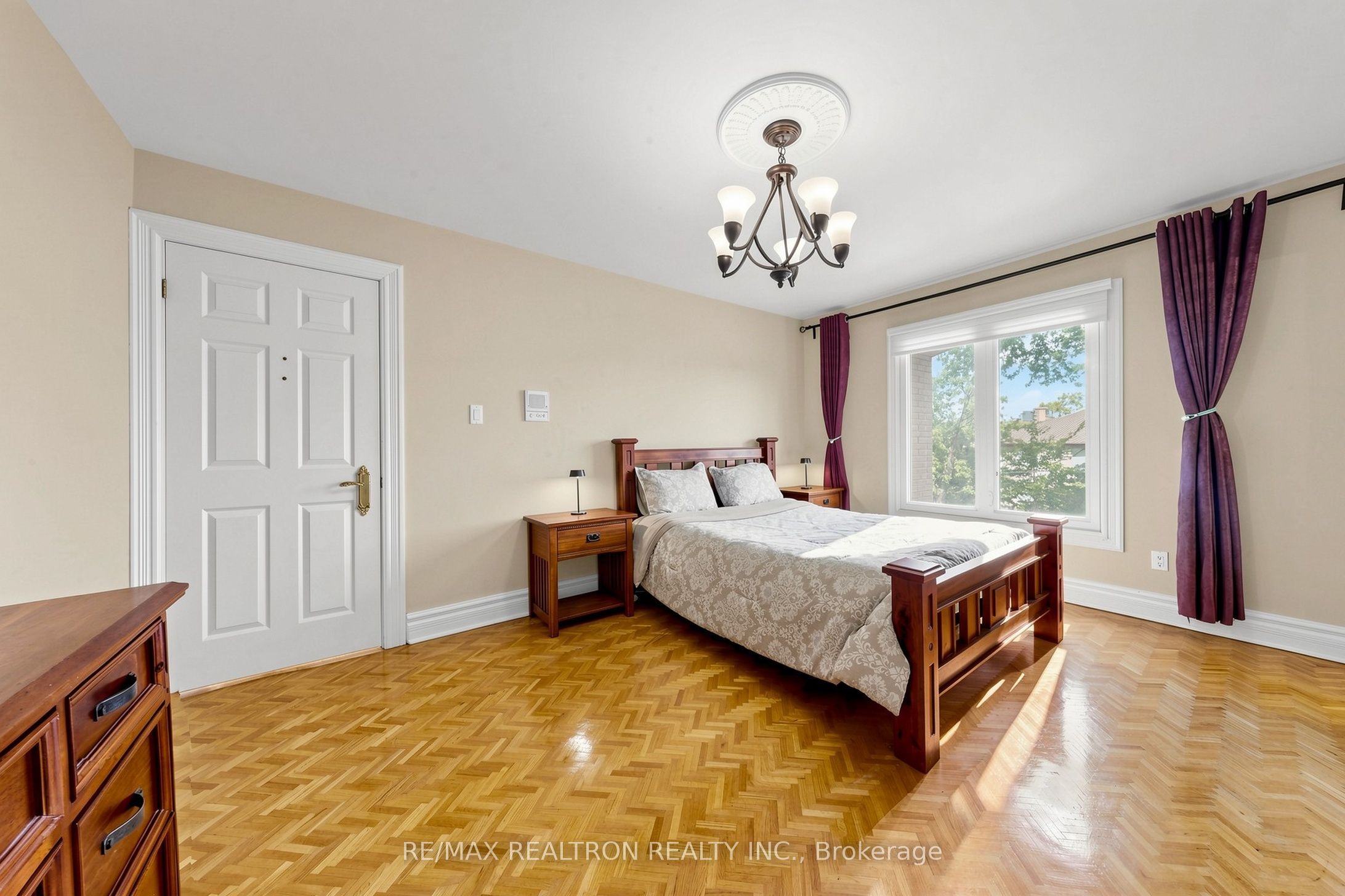176 Elmwood Avenue Property Photo 31