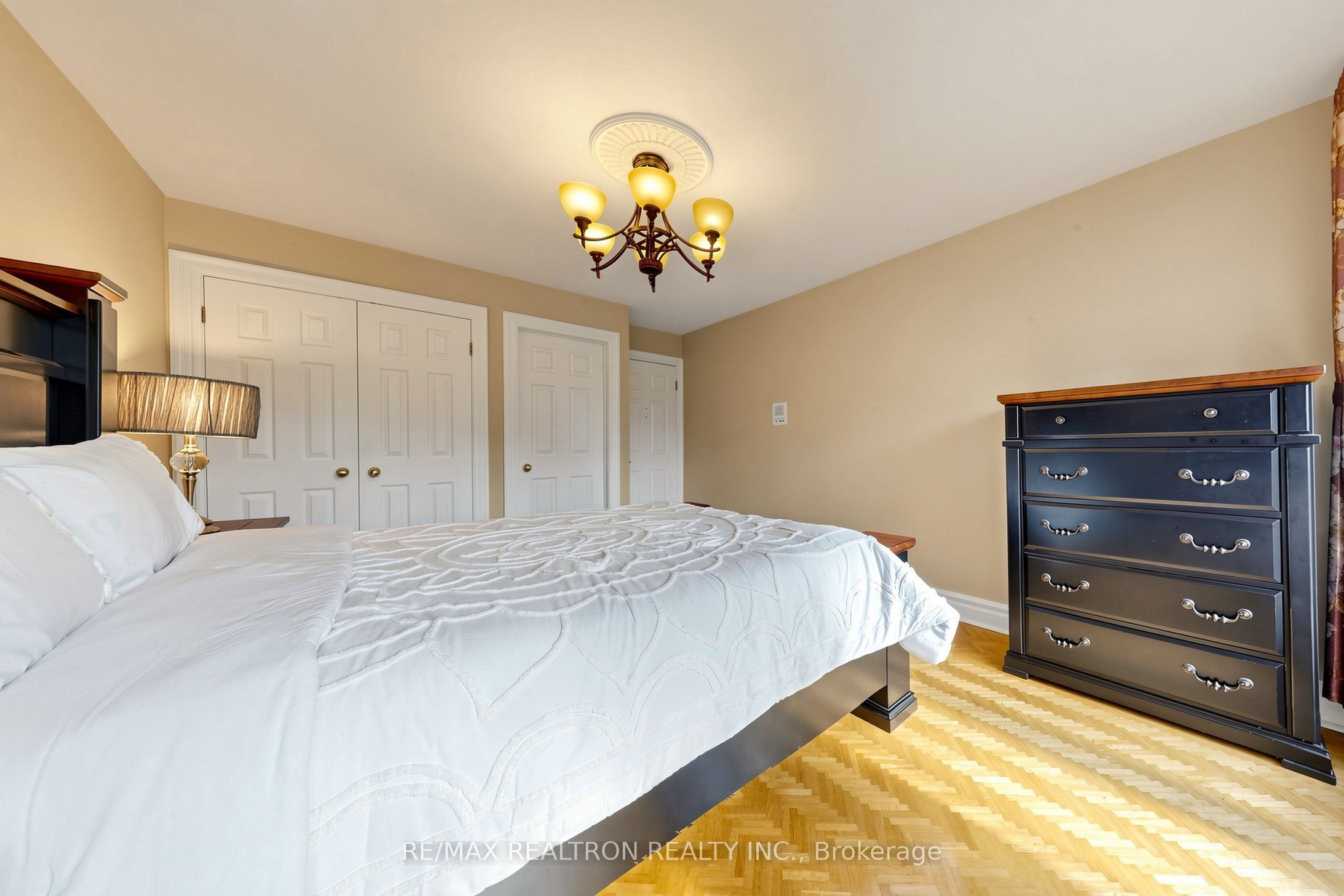 176 Elmwood Avenue Property Photo 41