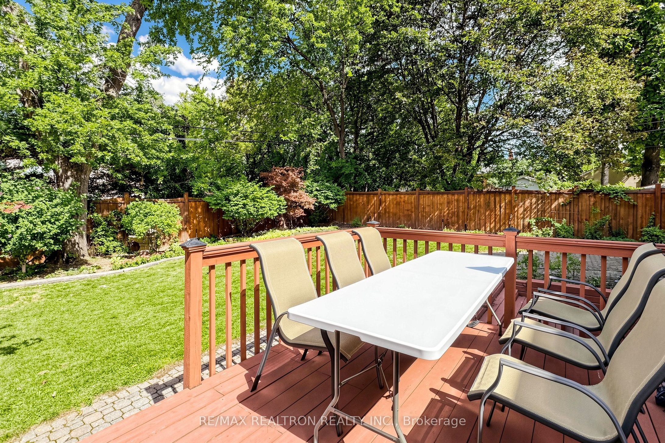 176 Elmwood Avenue Property Photo 48
