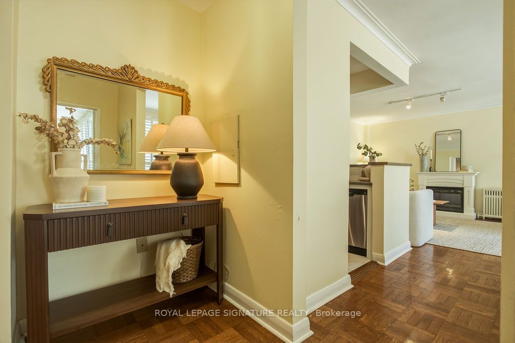 30 Elm Avenue 203 Property Photo 3