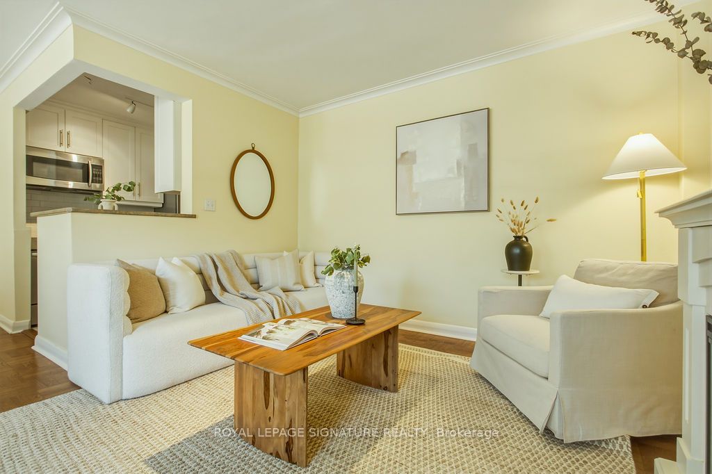 30 Elm Avenue 203 Property Photo 8