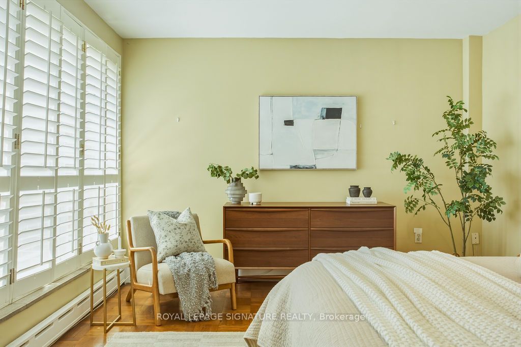 30 Elm Avenue 203 Property Photo 12
