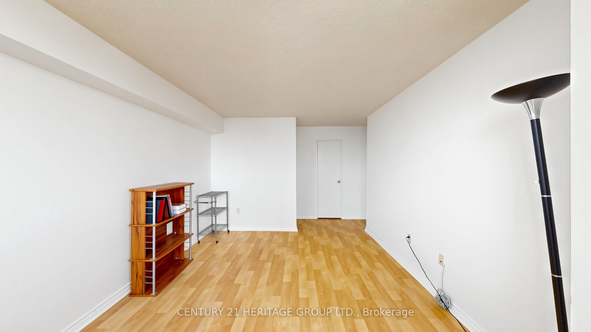 80 Antibes Drive 1503 Property Photo 21