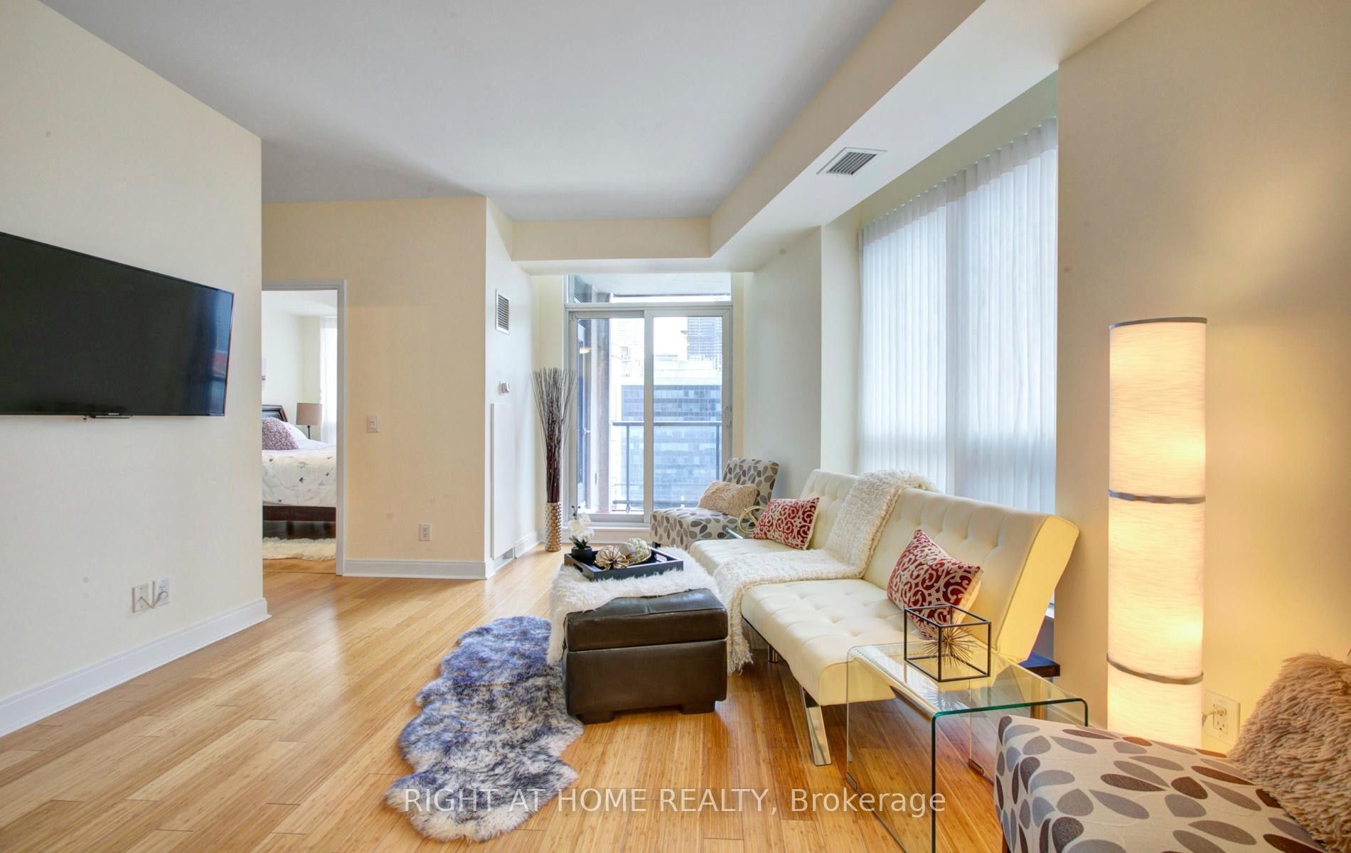 1 Scott Street 1409 Property Photo 6