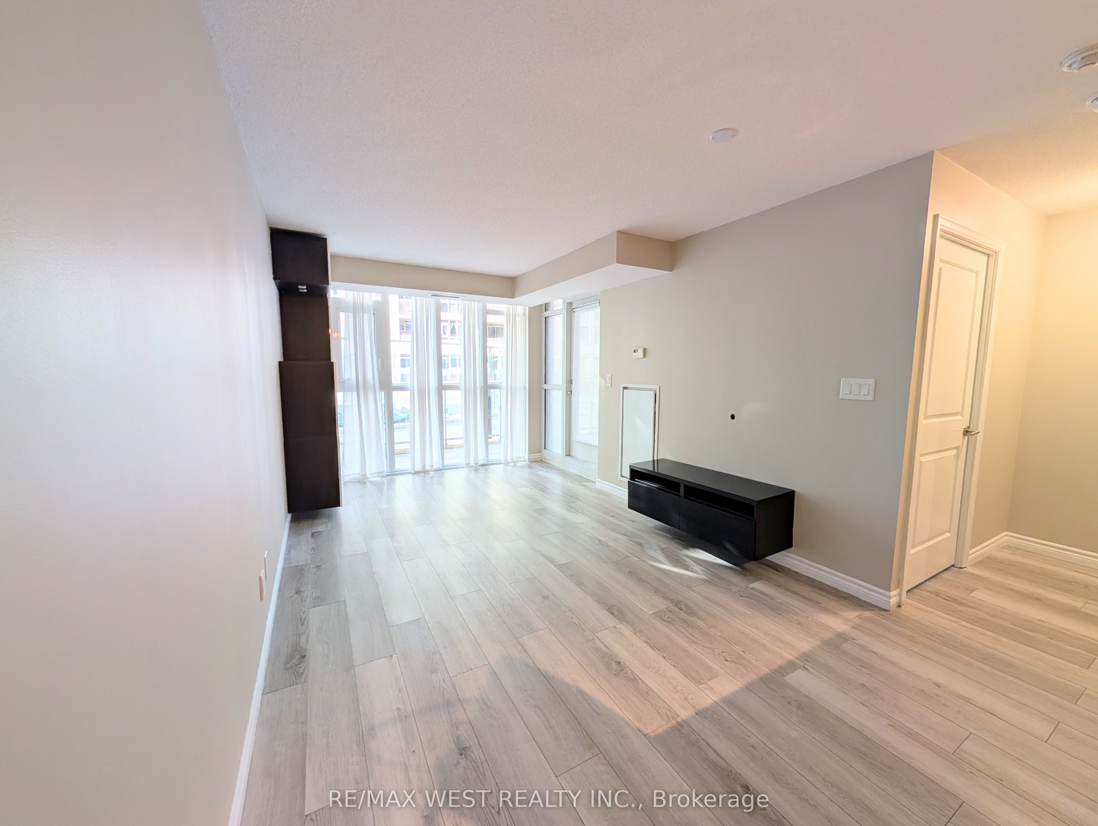38 Grand Magazine Street 342 Property Photo 8