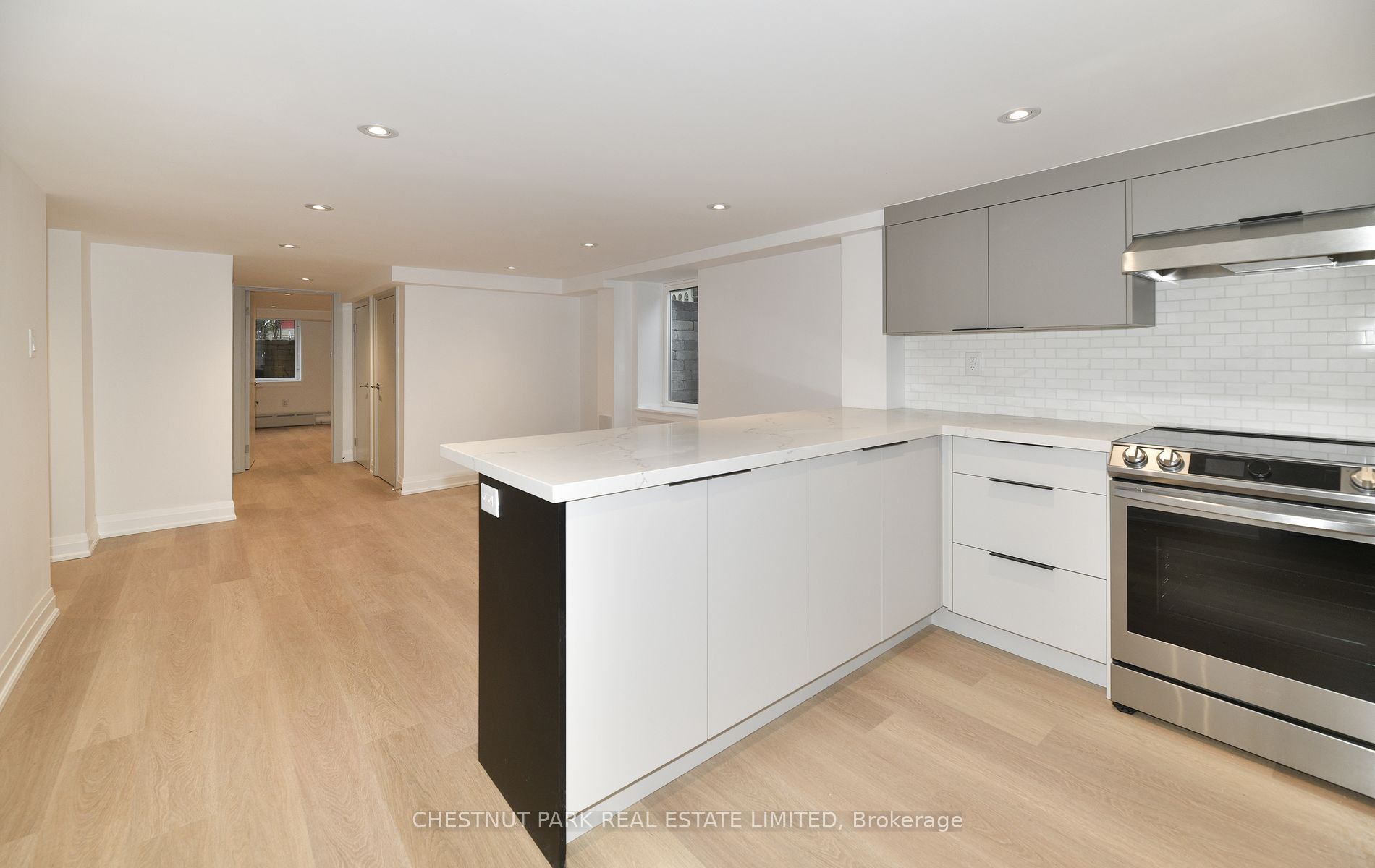11 Rose Park Crescent Lower Property Photo 6