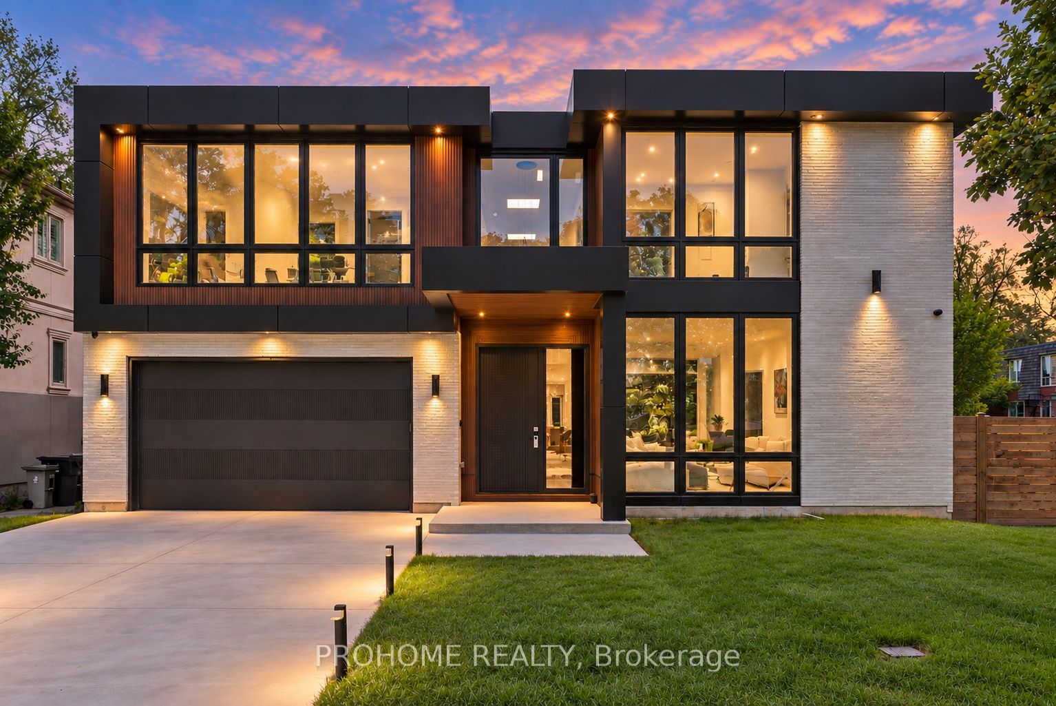 15 Aldershot Crescent