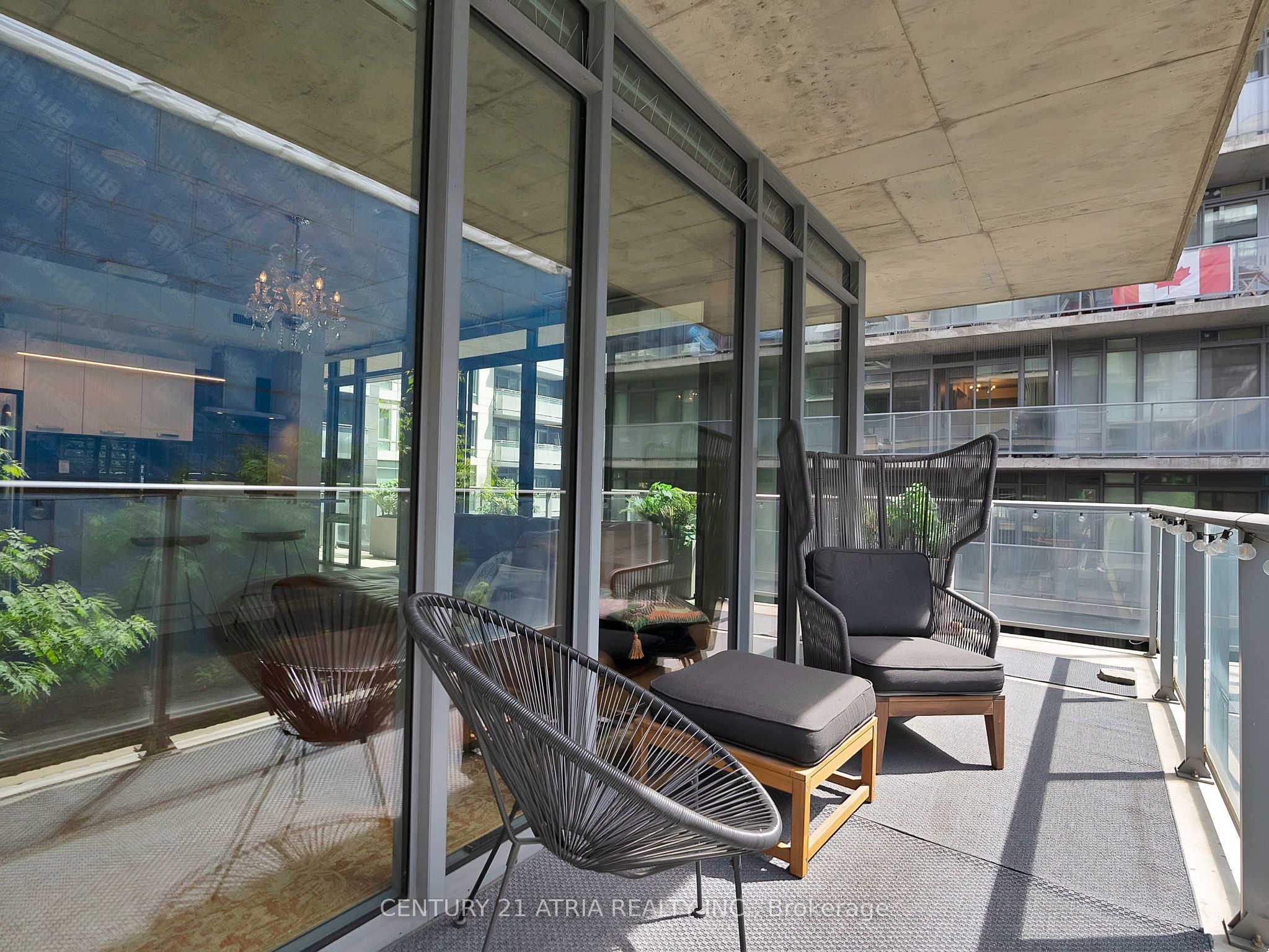 95 Bathurst Street 318 Property Photo 17