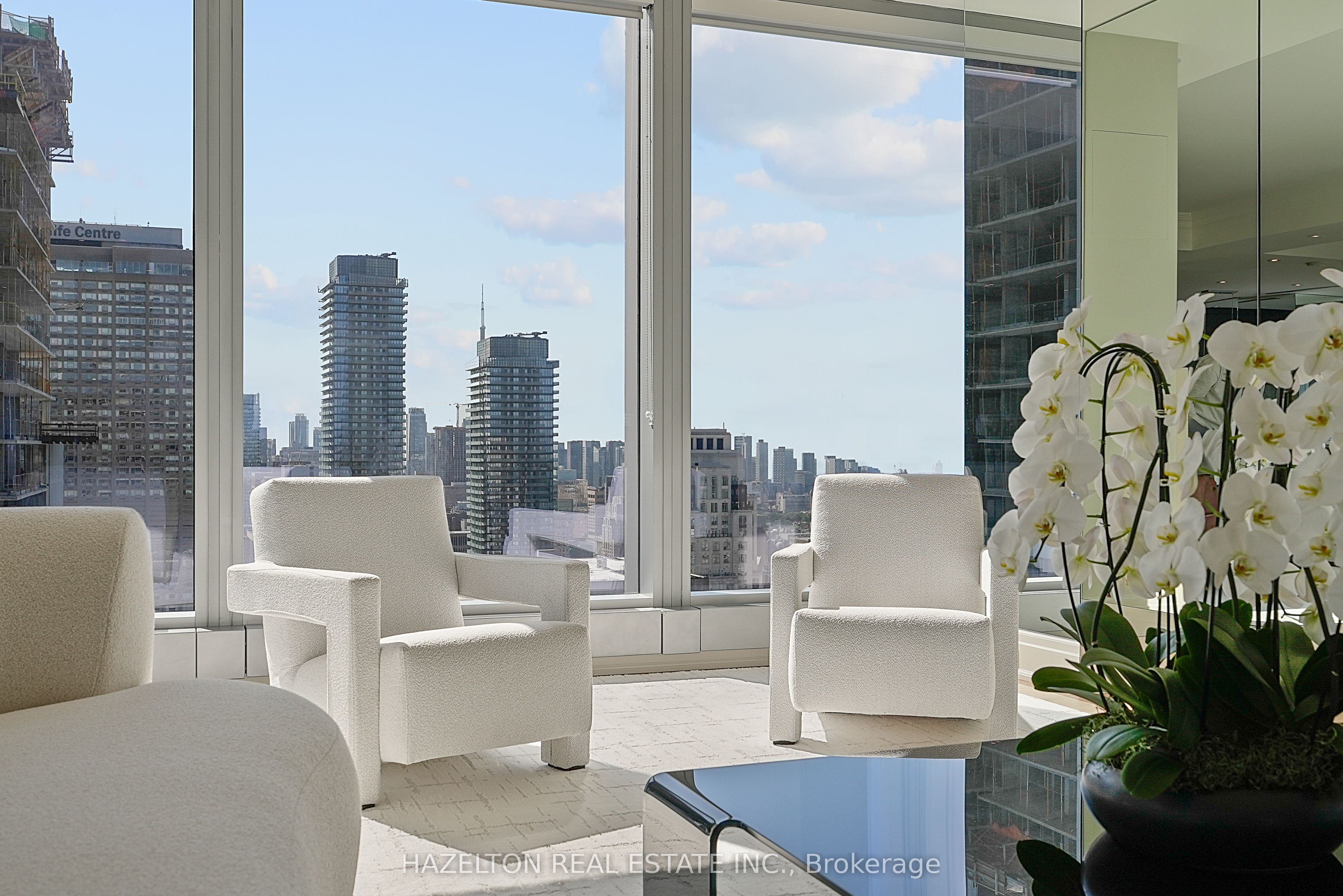 50 Yorkville Avenue 3203 Property Photo 1