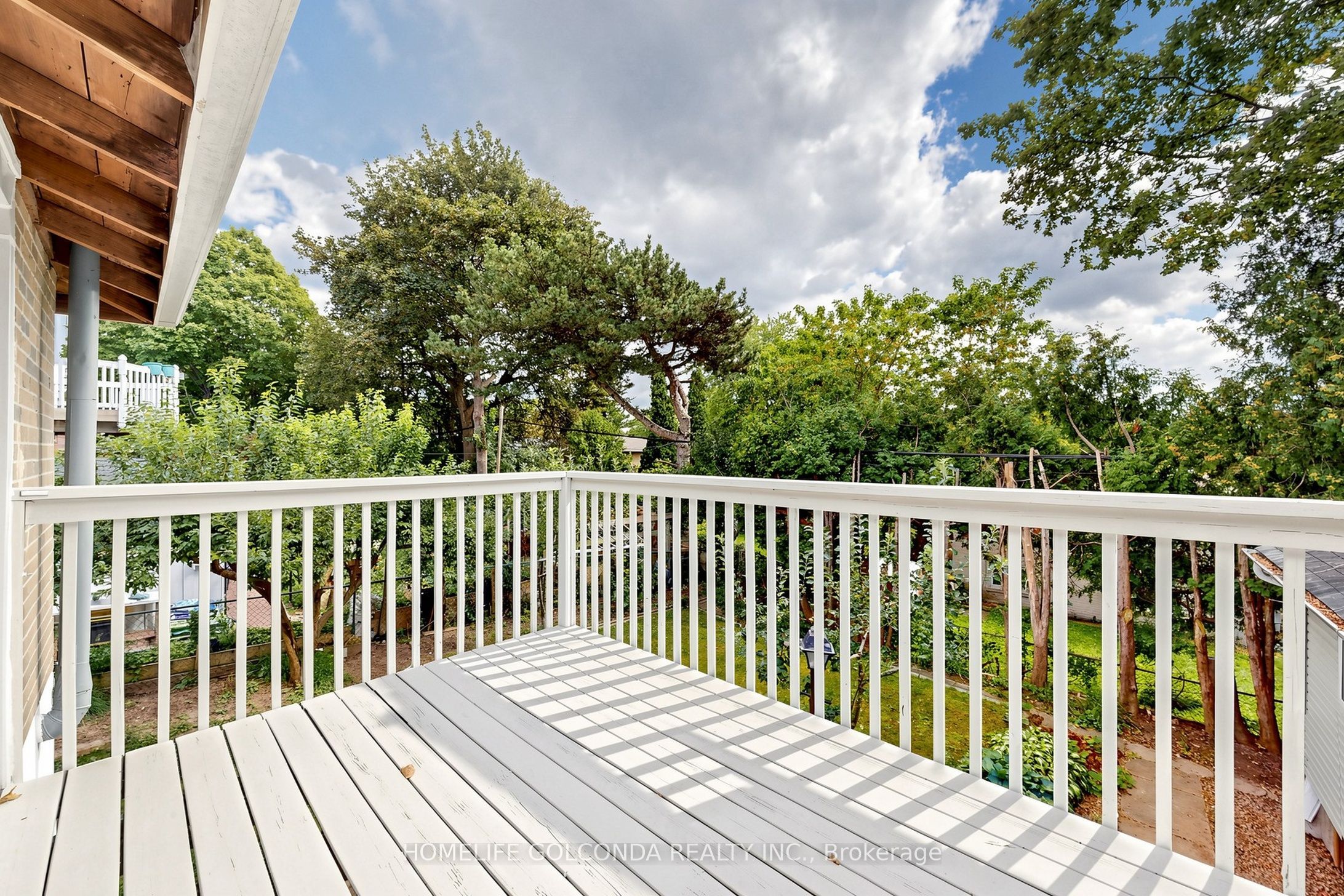 21 Grove Park Crescent Property Photo 15