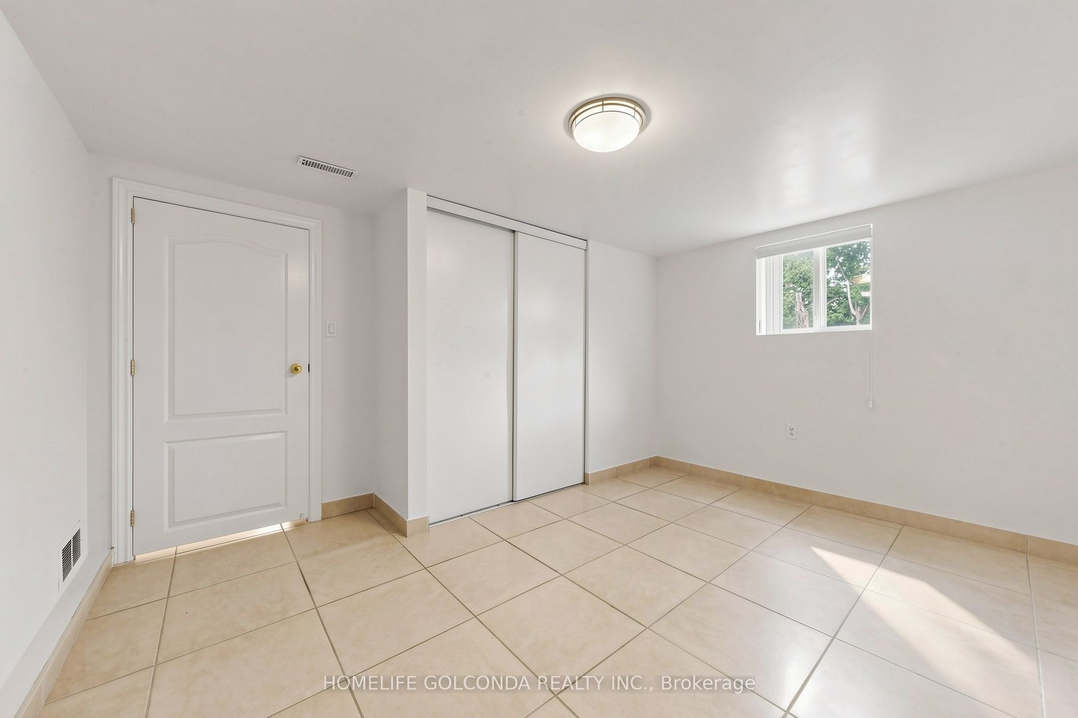 21 Grove Park Crescent Property Photo 29