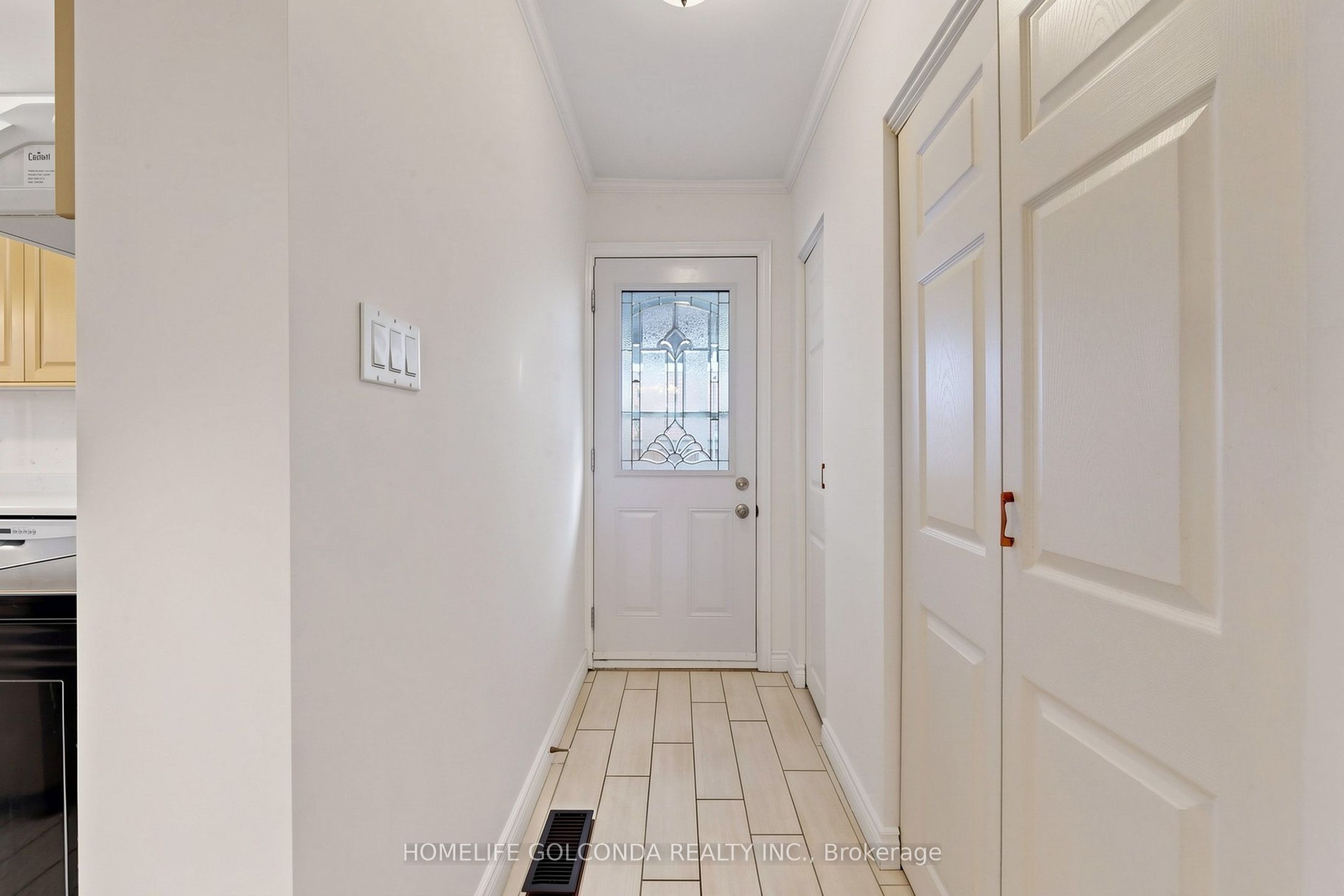 21 Grove Park Crescent Property Photo 32