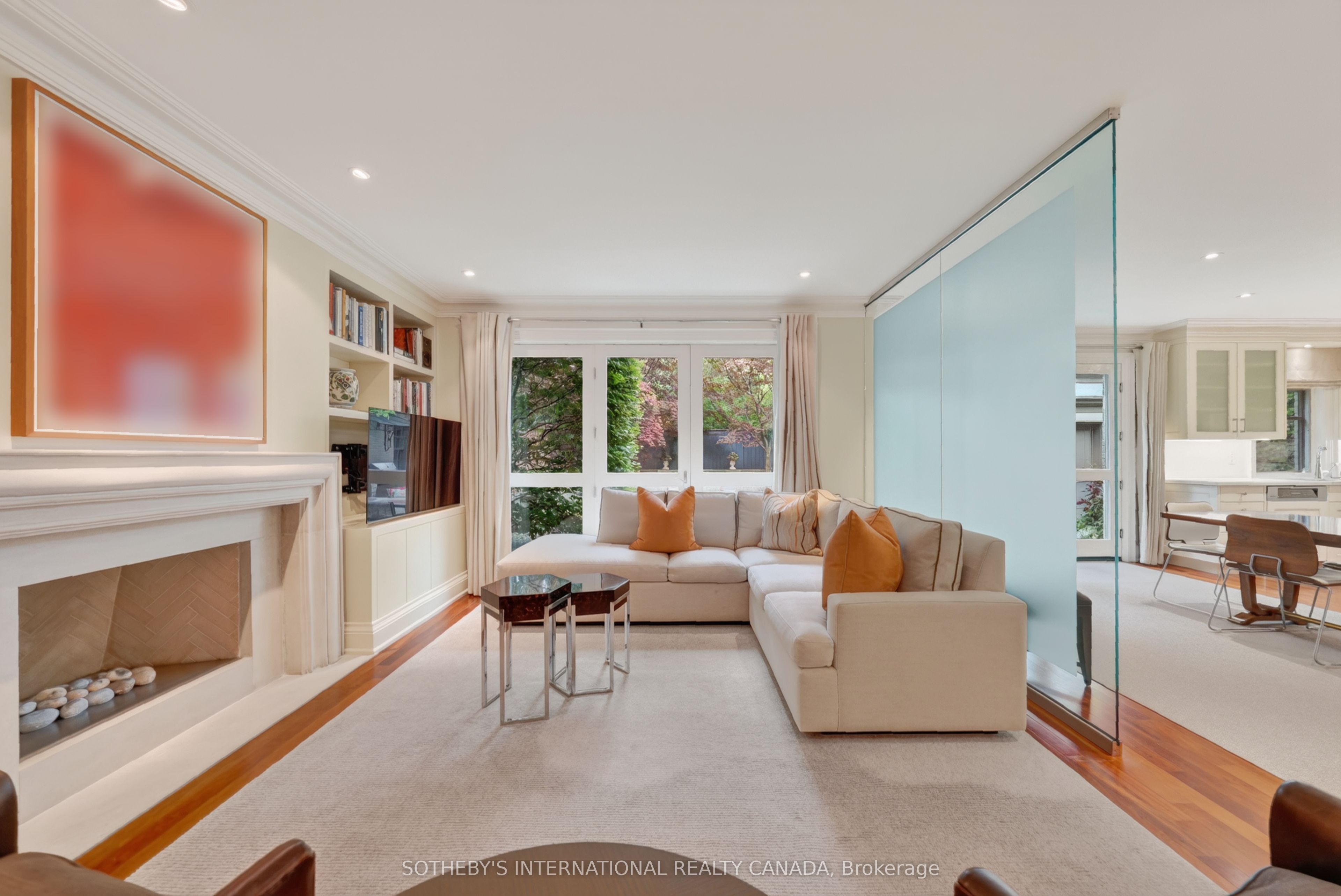 15 Alexandra Wood Property Photo 25