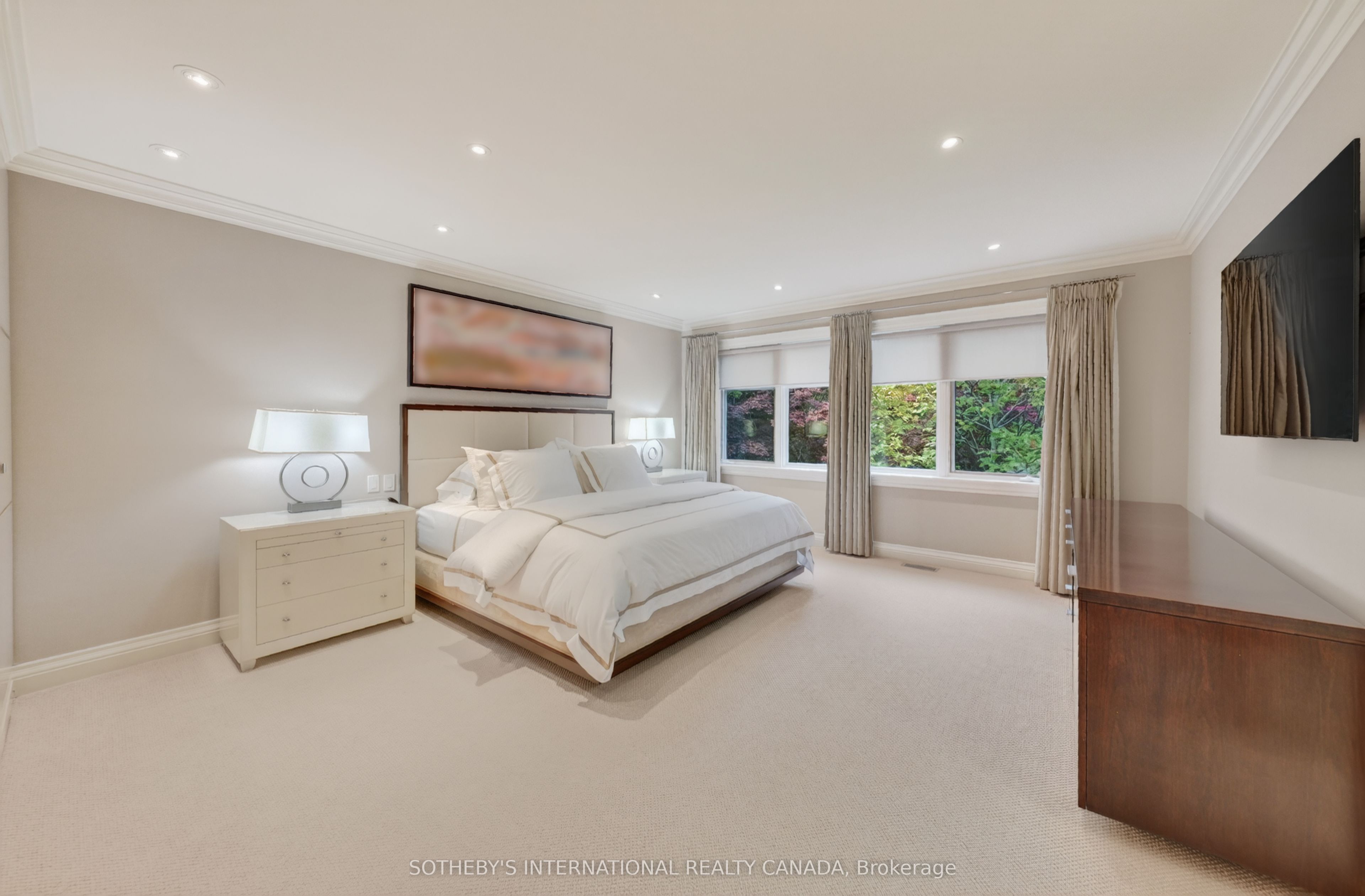 15 Alexandra Wood Property Photo 36