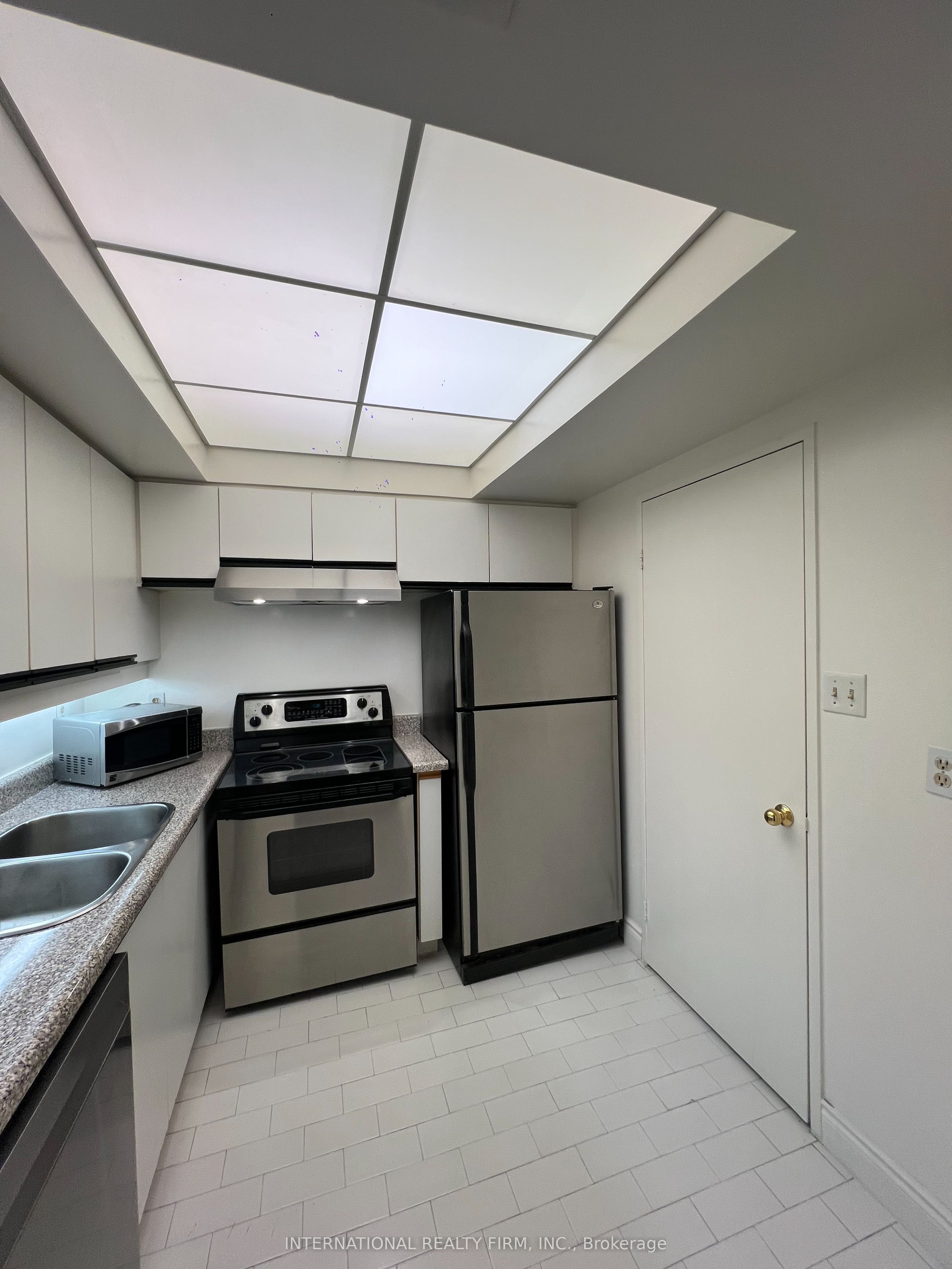 65 Scadding Avenue Ph5 Property Photo 13