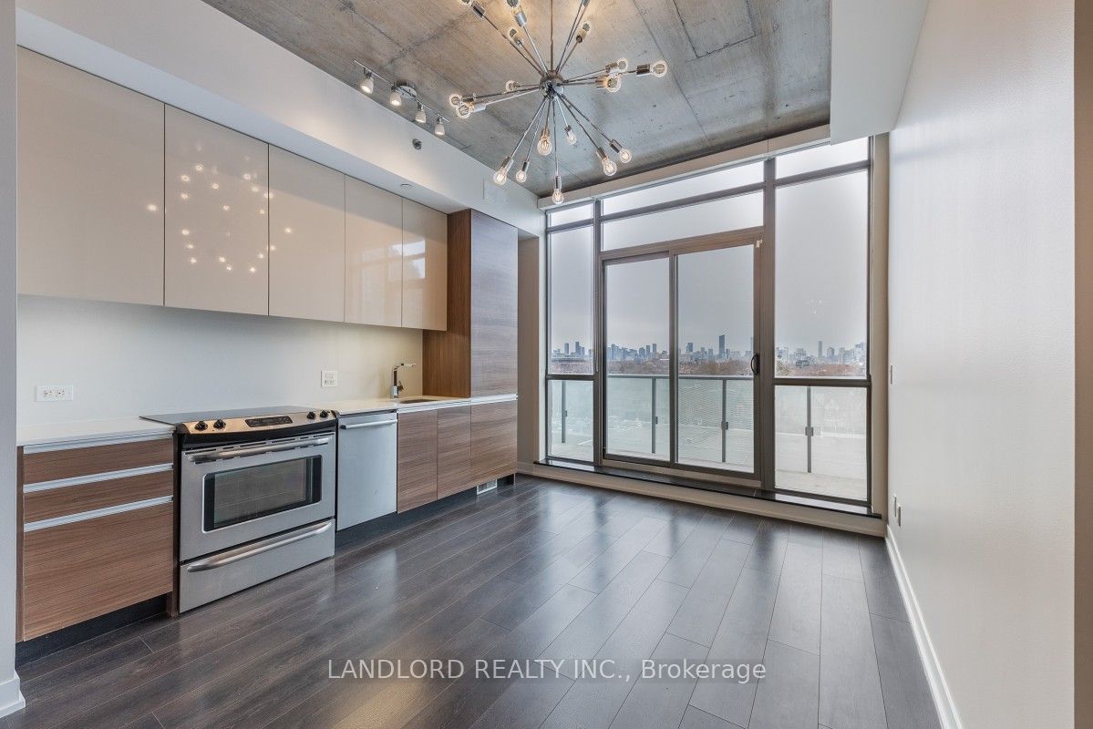 8 Gladstone Avenue 607 Property Photo 1