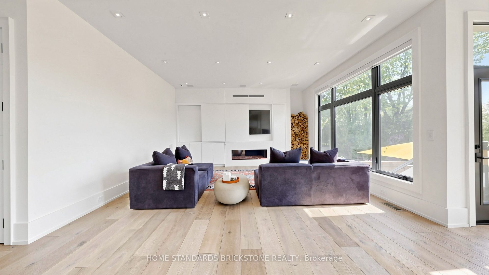10 Alonzo Road Property Photo 5