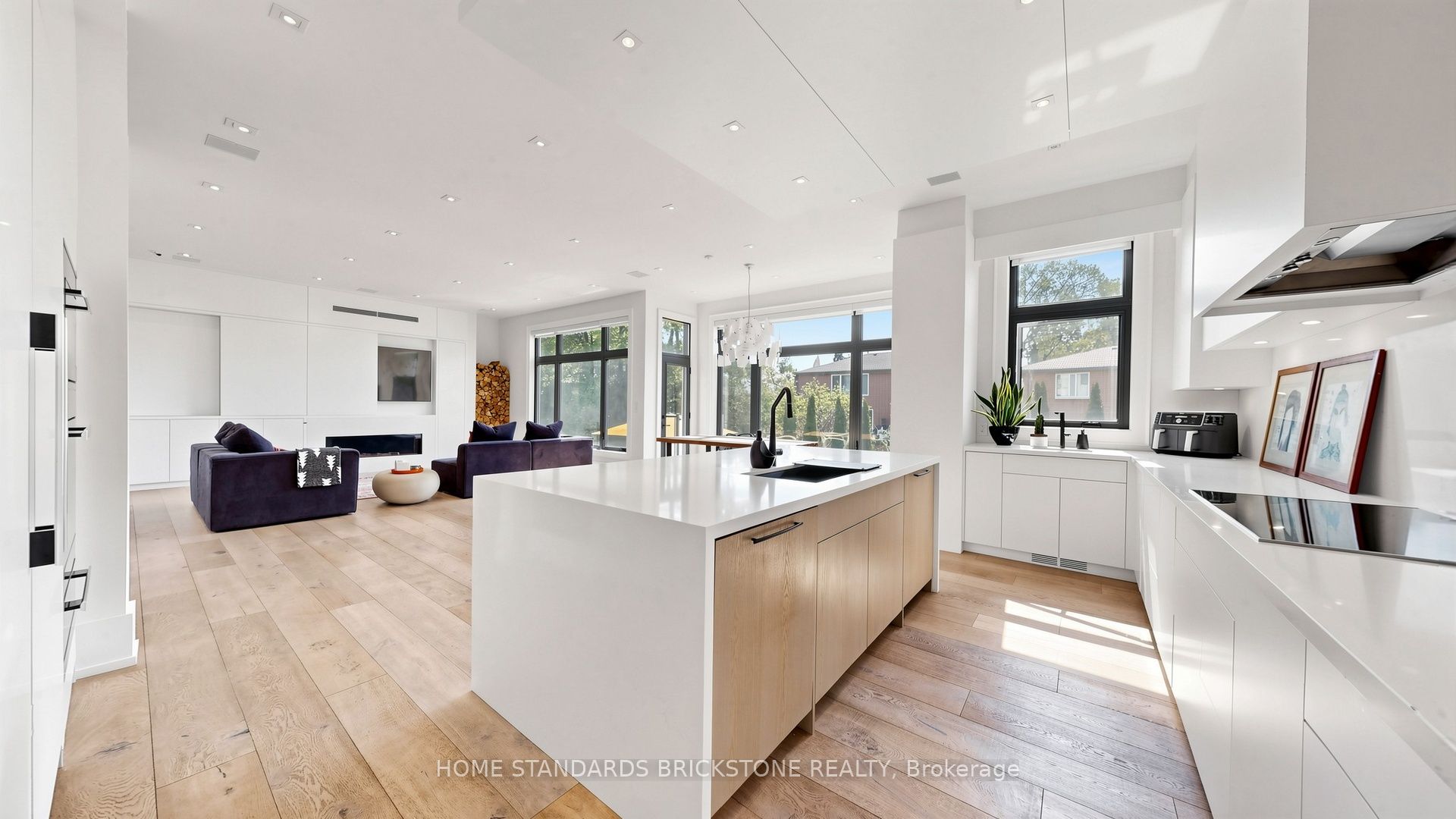 10 Alonzo Road Property Photo 9