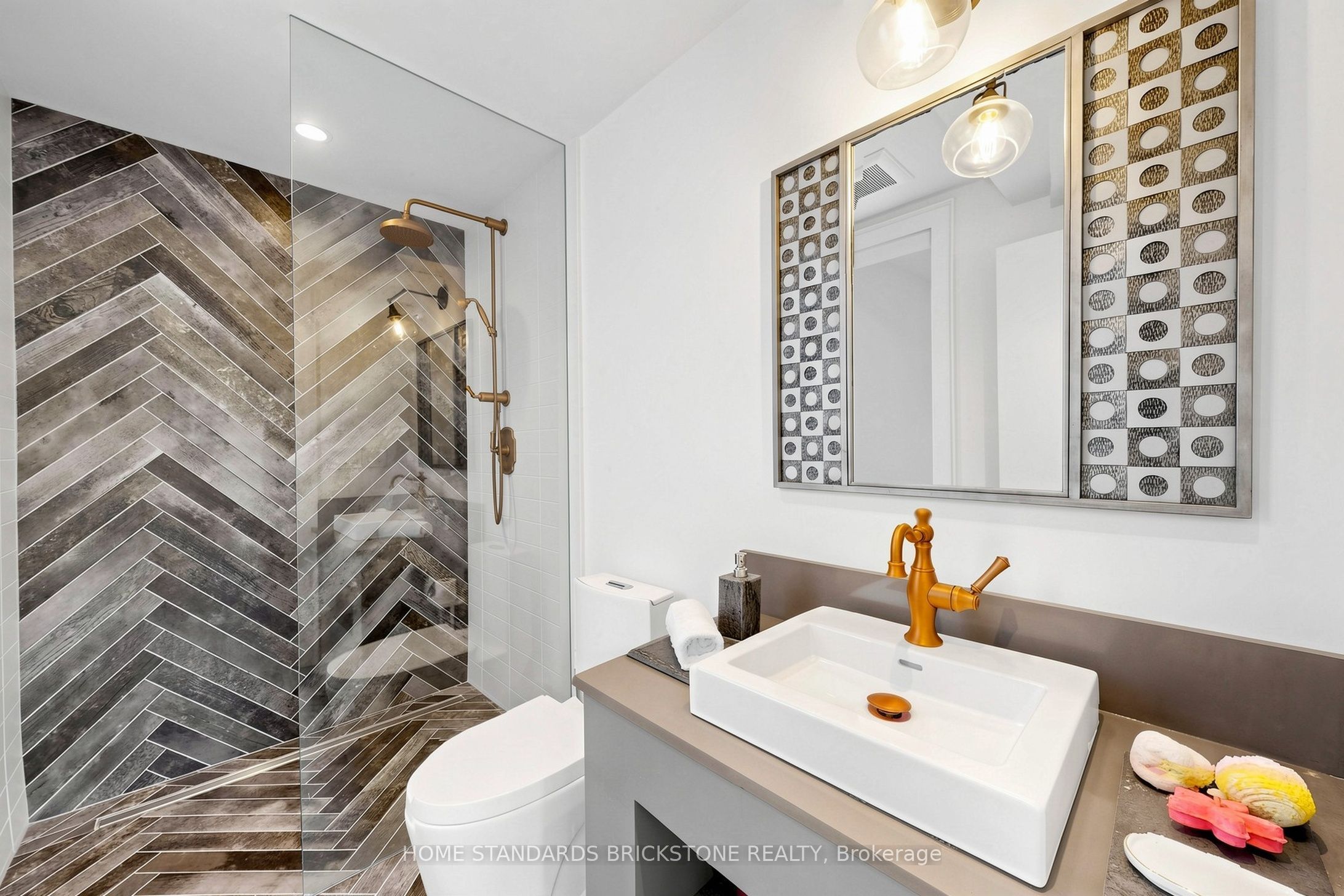 10 Alonzo Road Property Photo 29