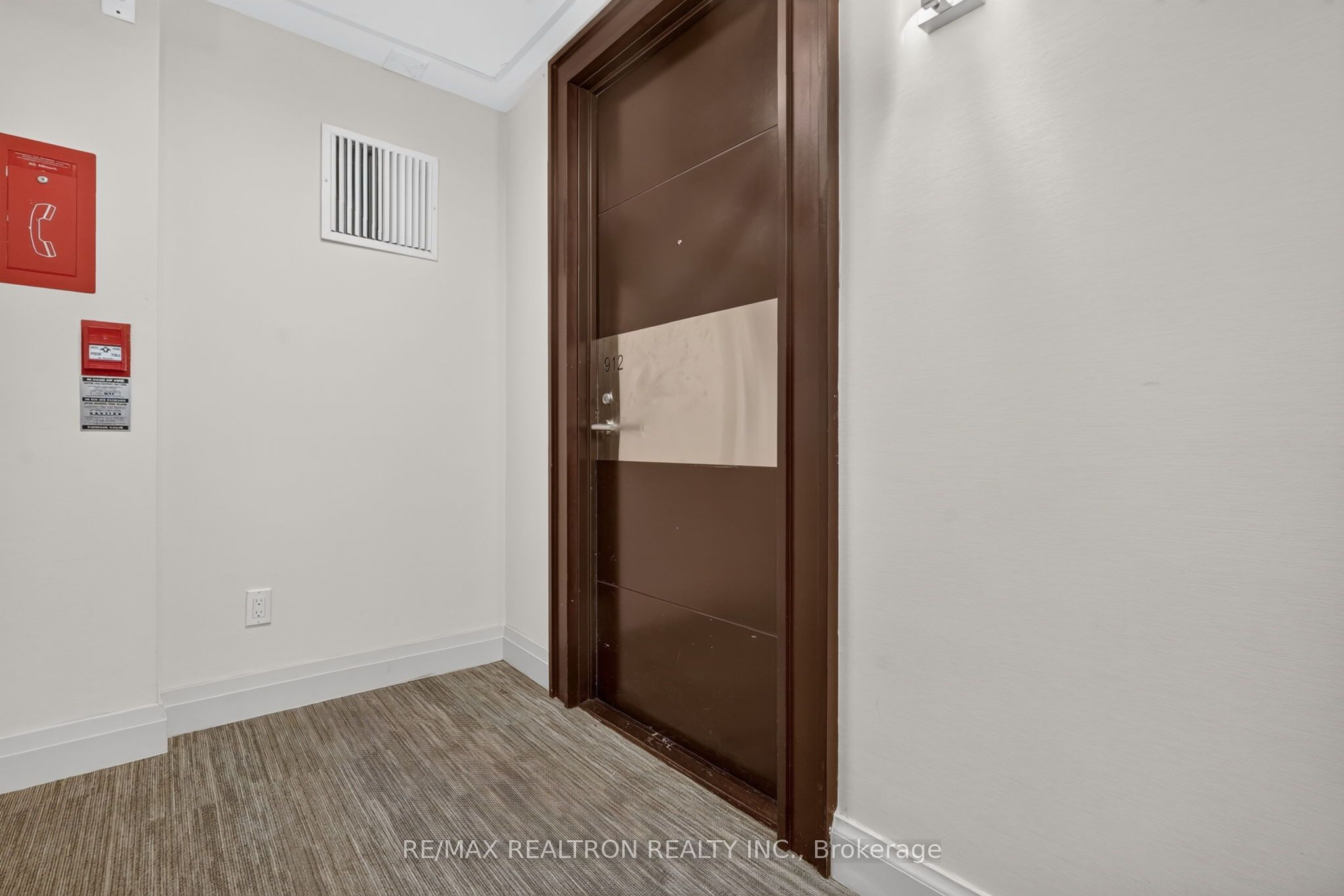 825 Church Street 912 Property Photo 6