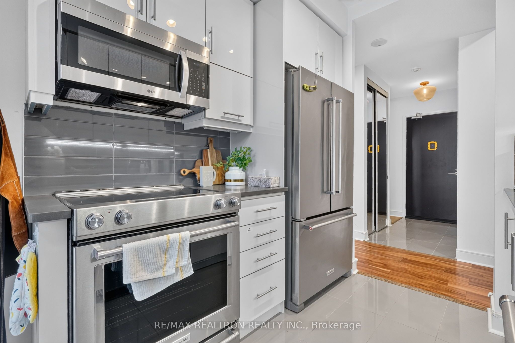 825 Church Street 912 Property Photo 14