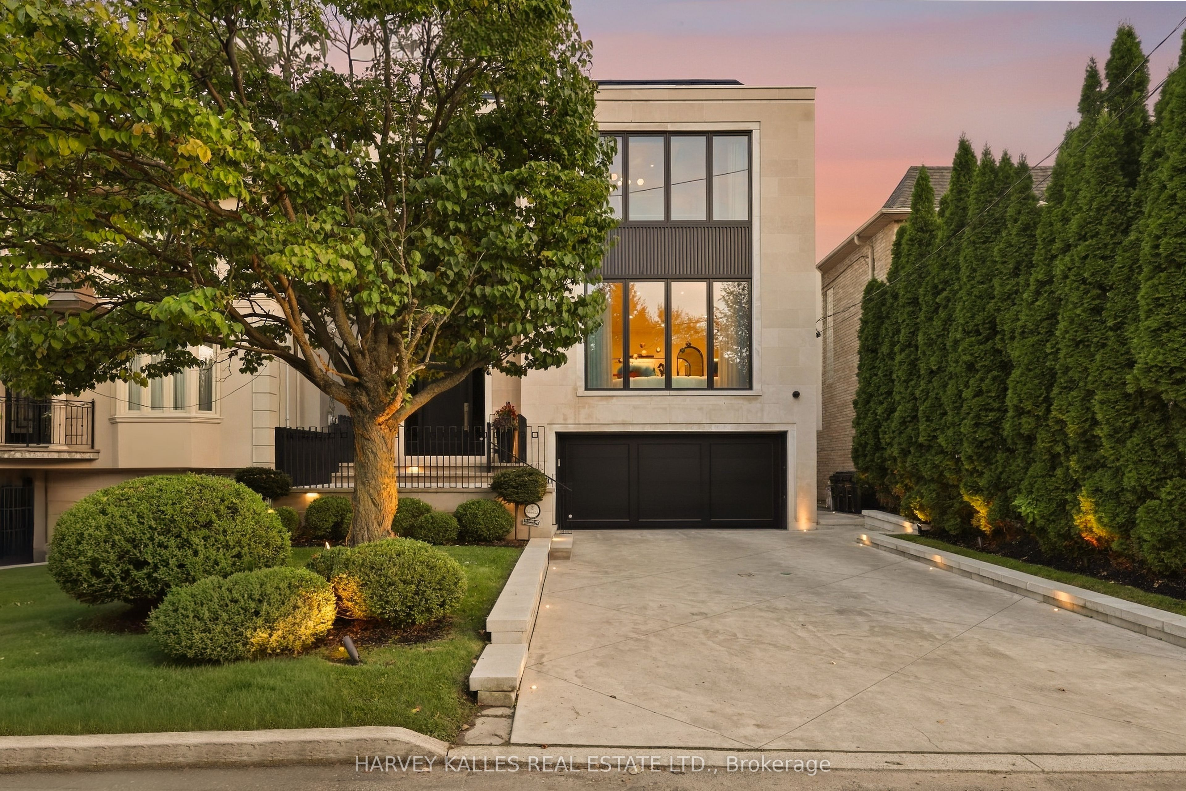 363 Bedford Park Avenue