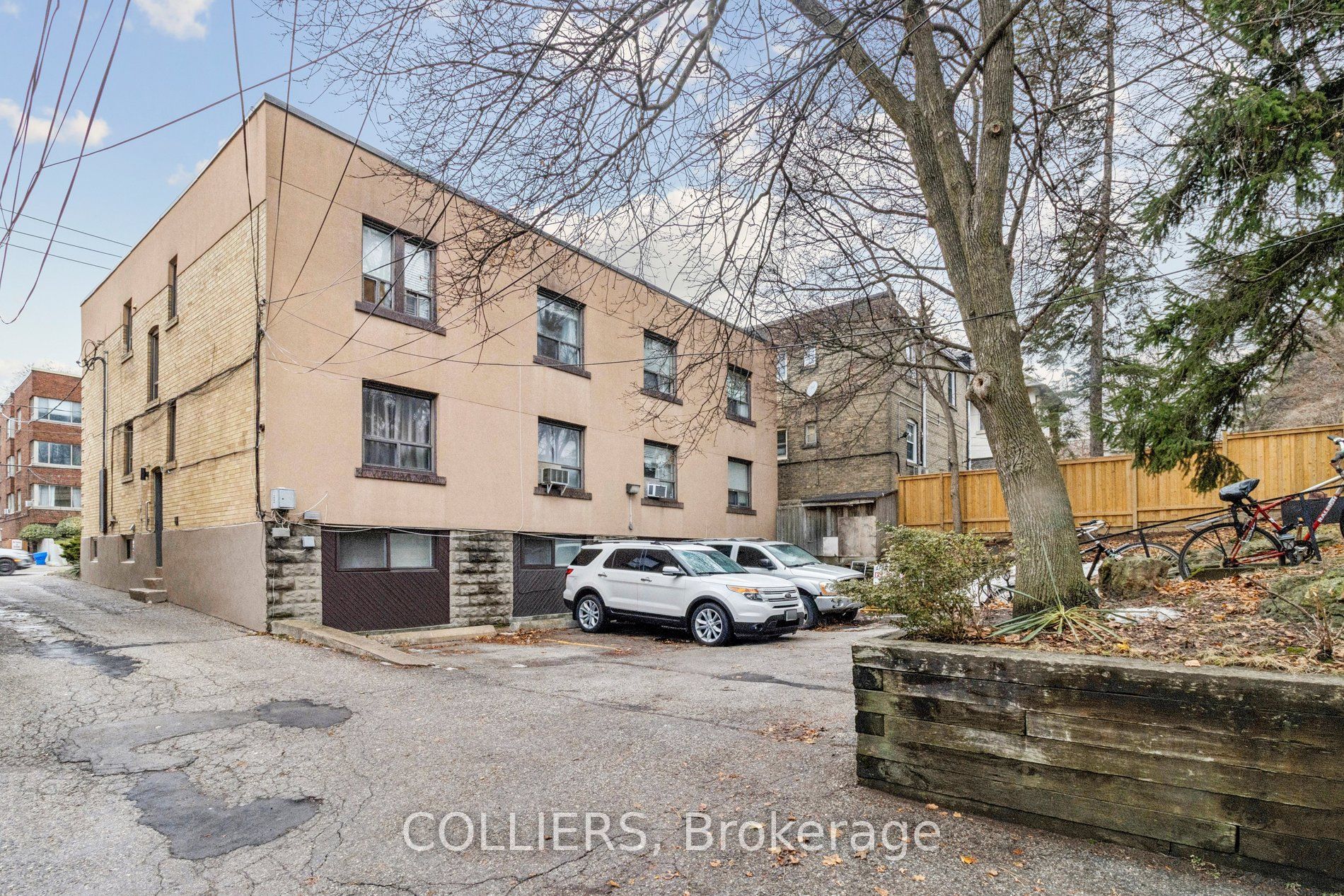 1703/1705 Bathurst Street Property Photo 15