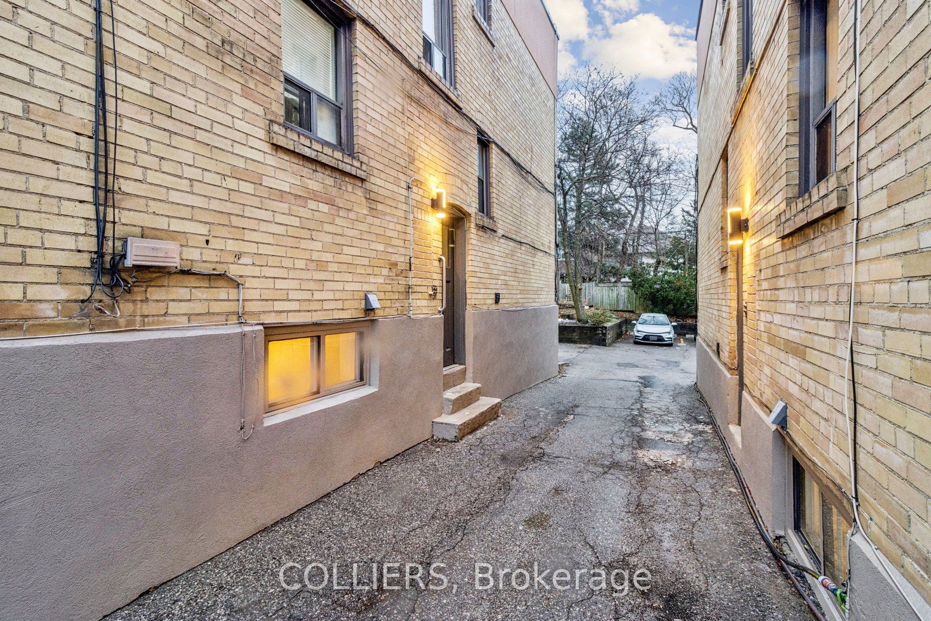 1703/1705 Bathurst Street Property Photo 23