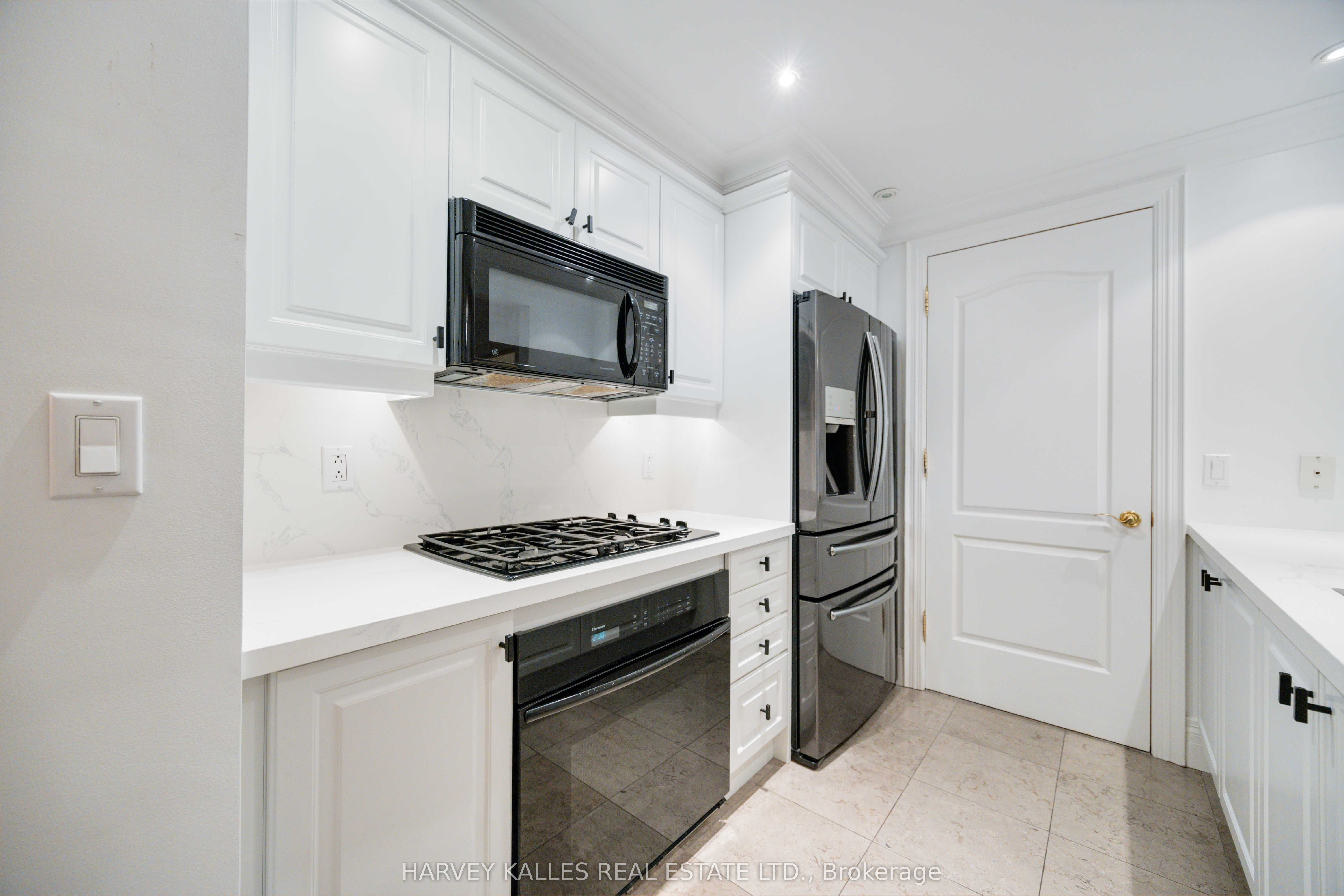 33 Delisle Avenue 201 Property Photo 20